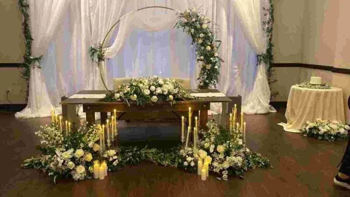 Wedding arch flowers in San Rafael & Marin County| Marin Flowers