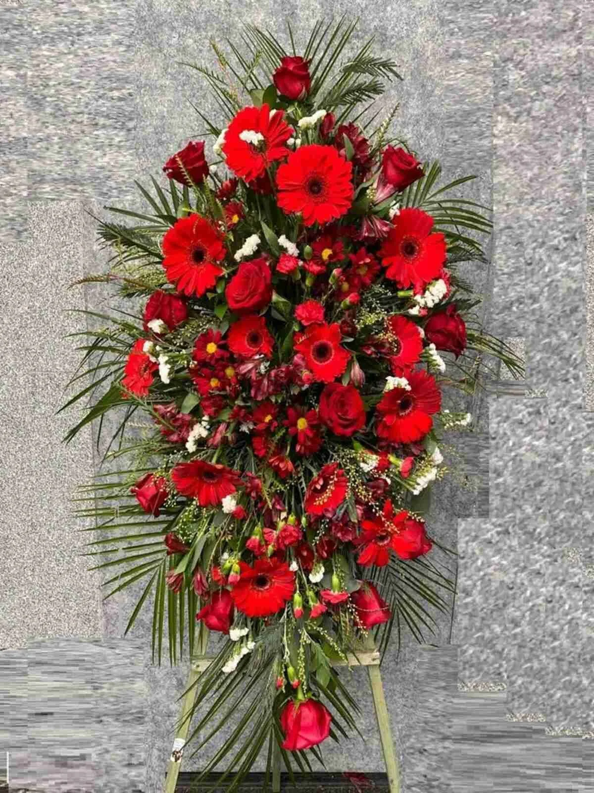 Red Sympathy Spray