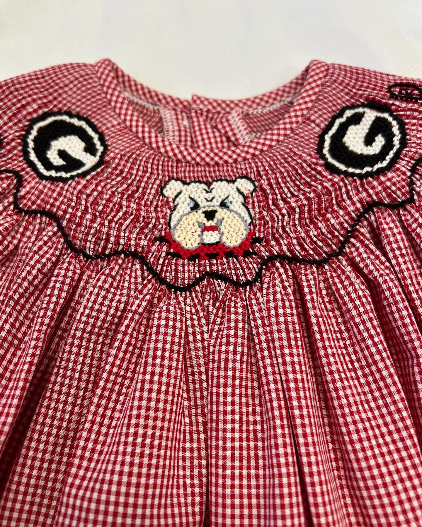 Don&rsquo;t forget the little one&rsquo;s game day wear!! 🏈🏈
.
.
#childrensshop #childrensshopatl #ugafootball #godawgs #smocking #shopsmall #shoplocal
