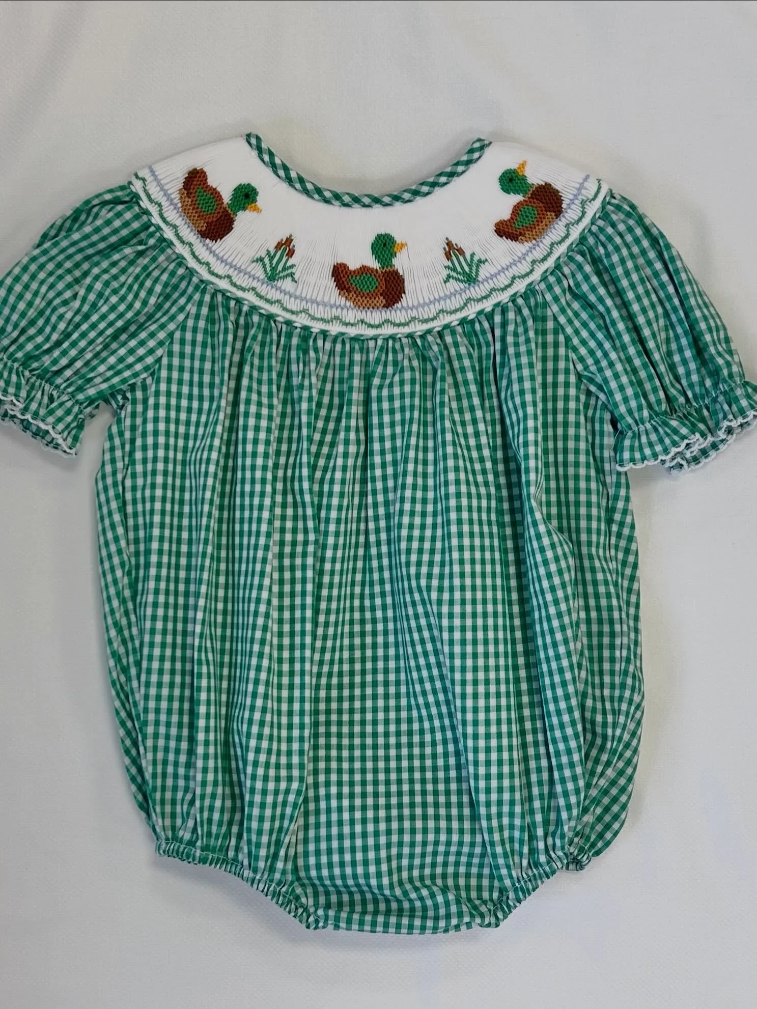 All the feelings of Fall&hellip;
.
.
#childrensshop #childrensshopatl #newfallarrivals #smocking #shoplocal