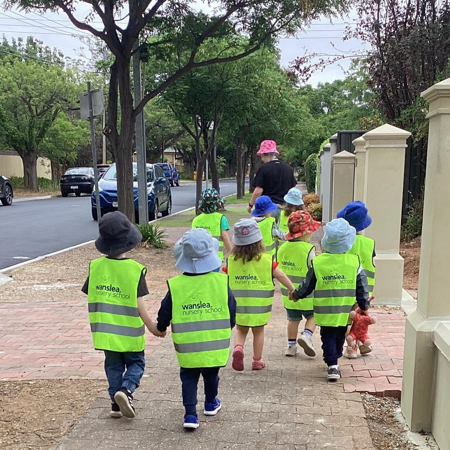 🌿🏡 Preschool Out in the Community

Our preschool children love heading out on excursions and exploring the world beyond our centre. From visits to the local library, walks through our neighbourhood, school connections, and spending time with member
