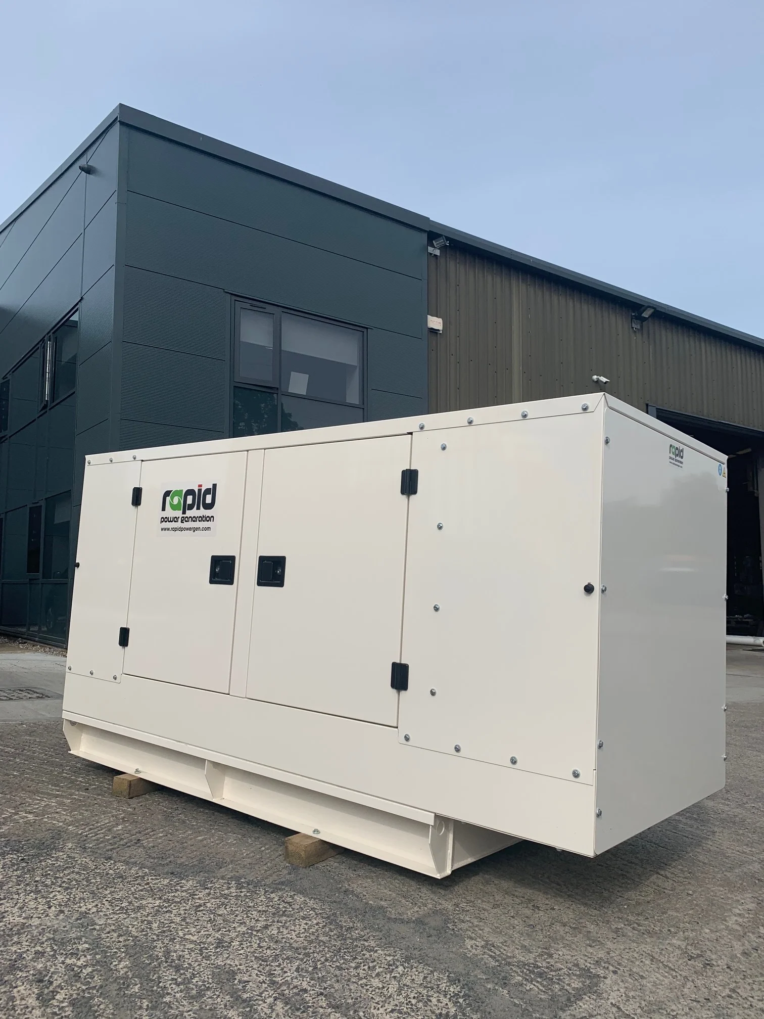 Soundproof Canopy Generator