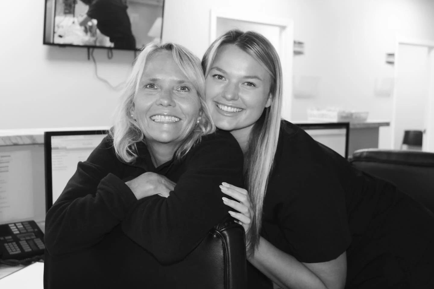 💛 Friday Wellness Tip: Do one thing today your future self will thank you for &mdash; schedule that checkup, take a walk, or make a healthy meal choice.