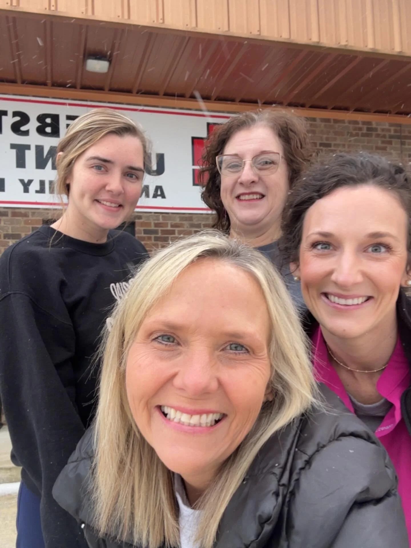 Webster Urgent Care is open! We&rsquo;re here if you need us 🤍
Please drive safely and be extra careful on the roads.