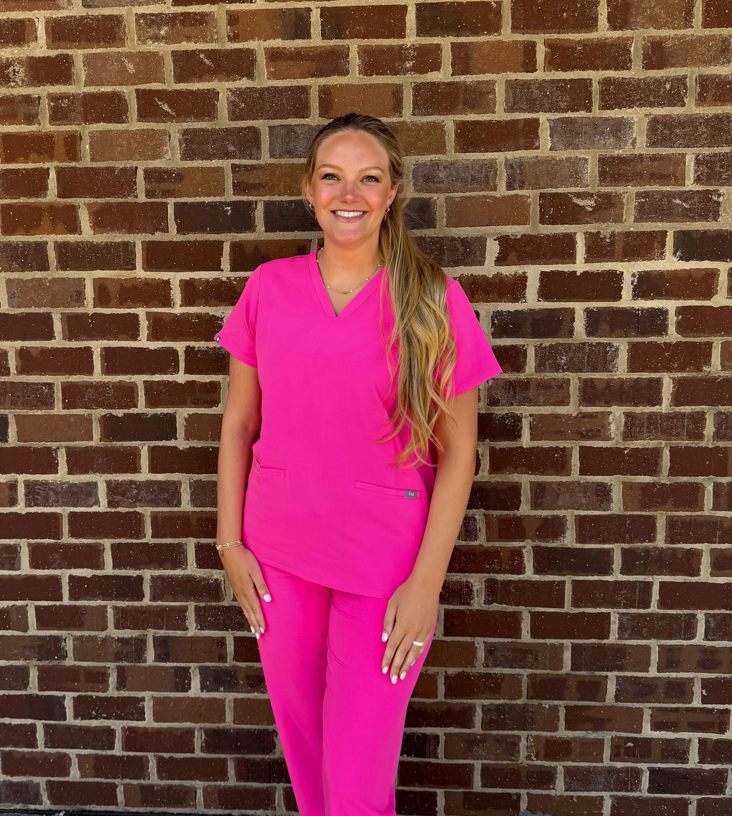 🎉 HELP US WELCOME ALEX MITCHELL, FNP-C! 🎉

We are SO excited to welcome Alex Mitchell to our Webster Urgent Care family as our newest Nurse Practitioner! 🩺💙
Alex has been a part of our team for years, first working with us as a nurse. She took th
