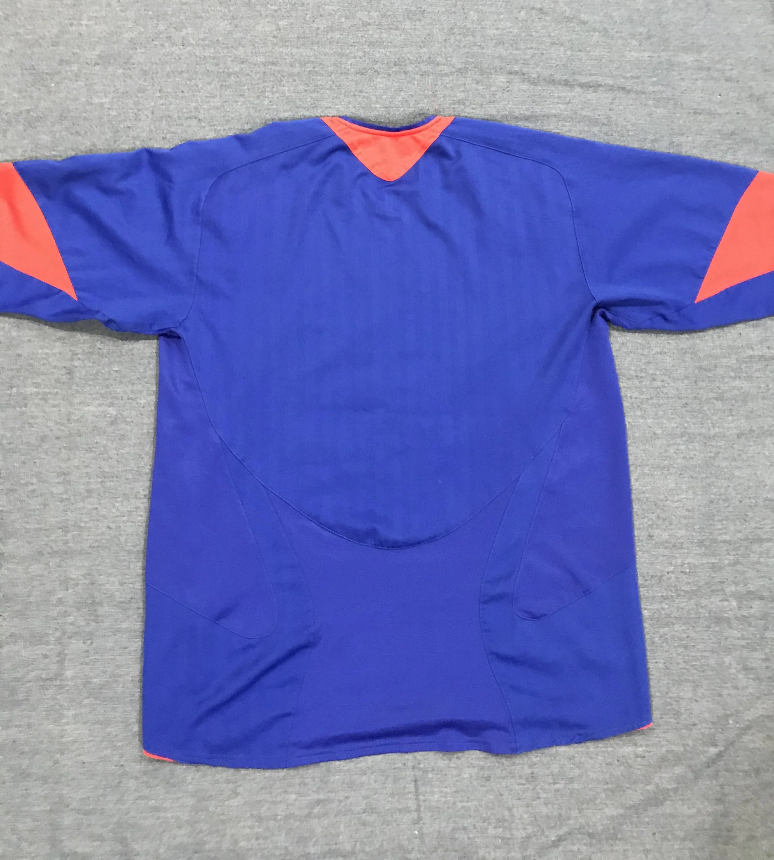 F269C6A6-6ABD-42C3-8576-138051FA185D