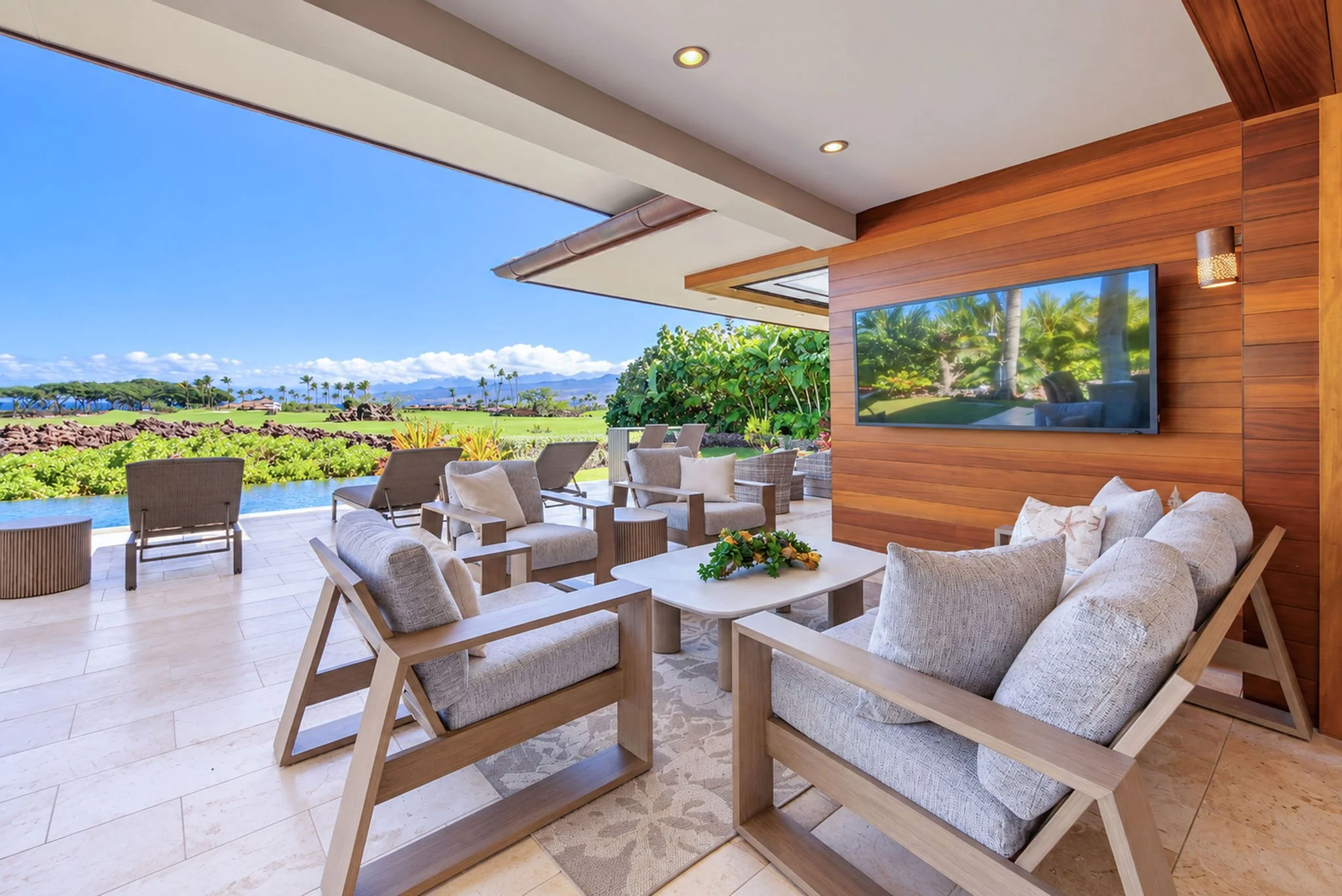Patio1.jpg
