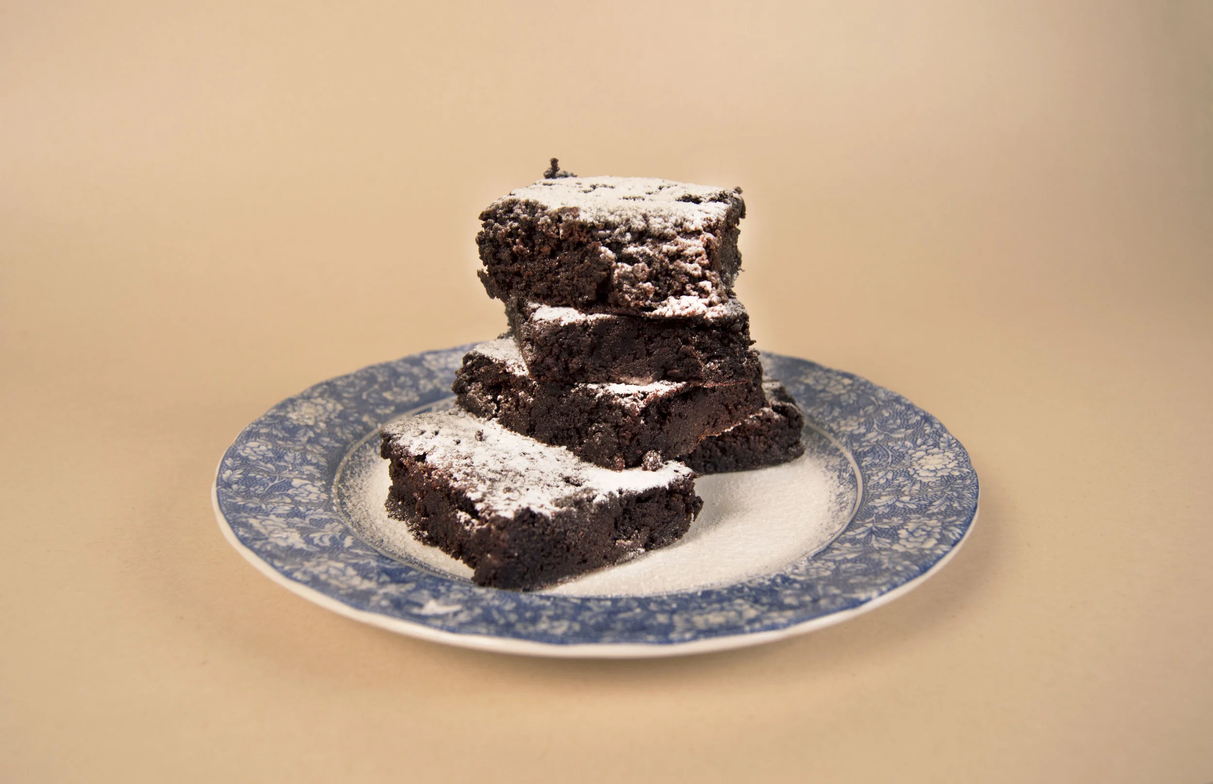 Brownies con chocolate Pacari al 60%