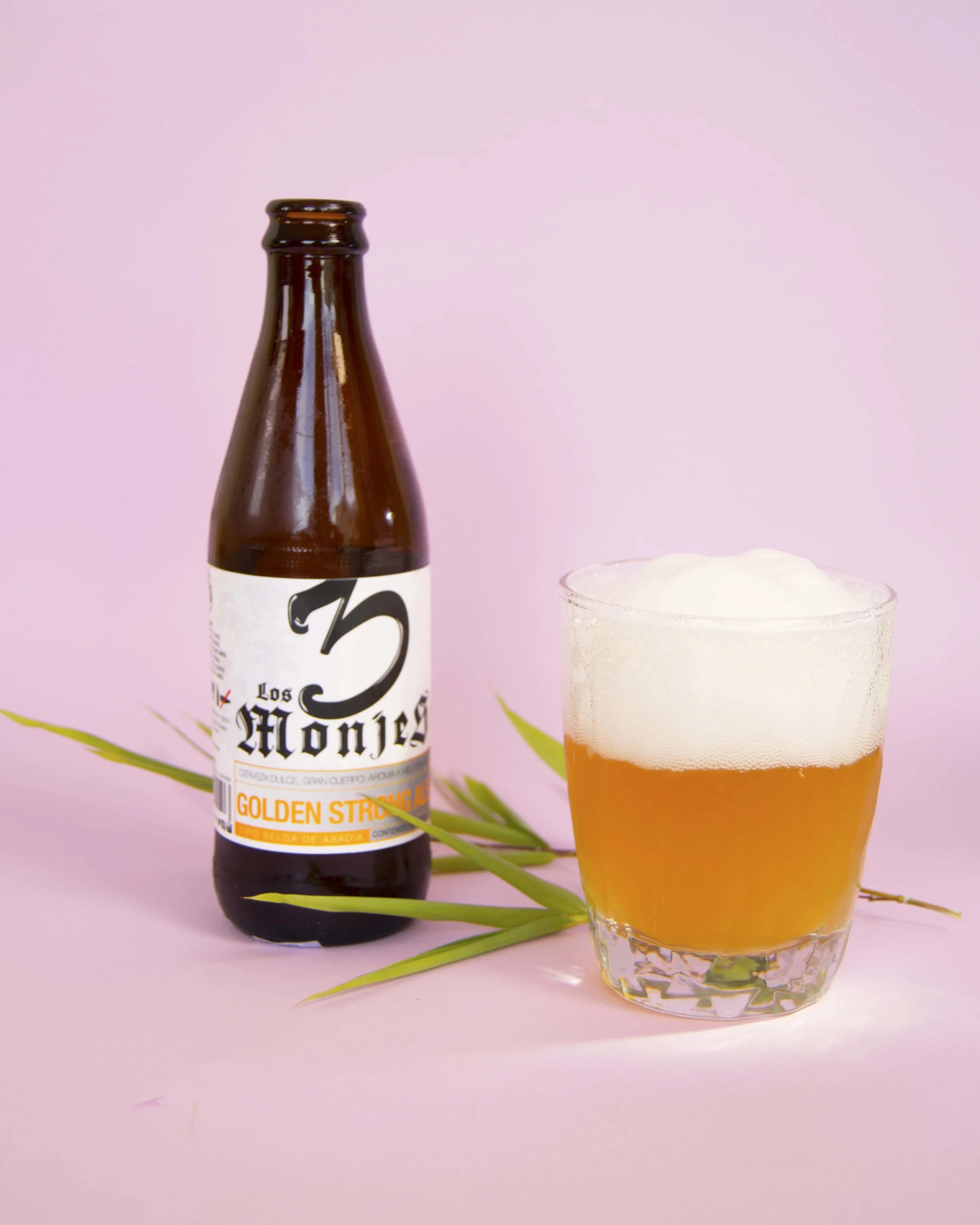 3 Monjes Strong Ale Monja Loca.jpg