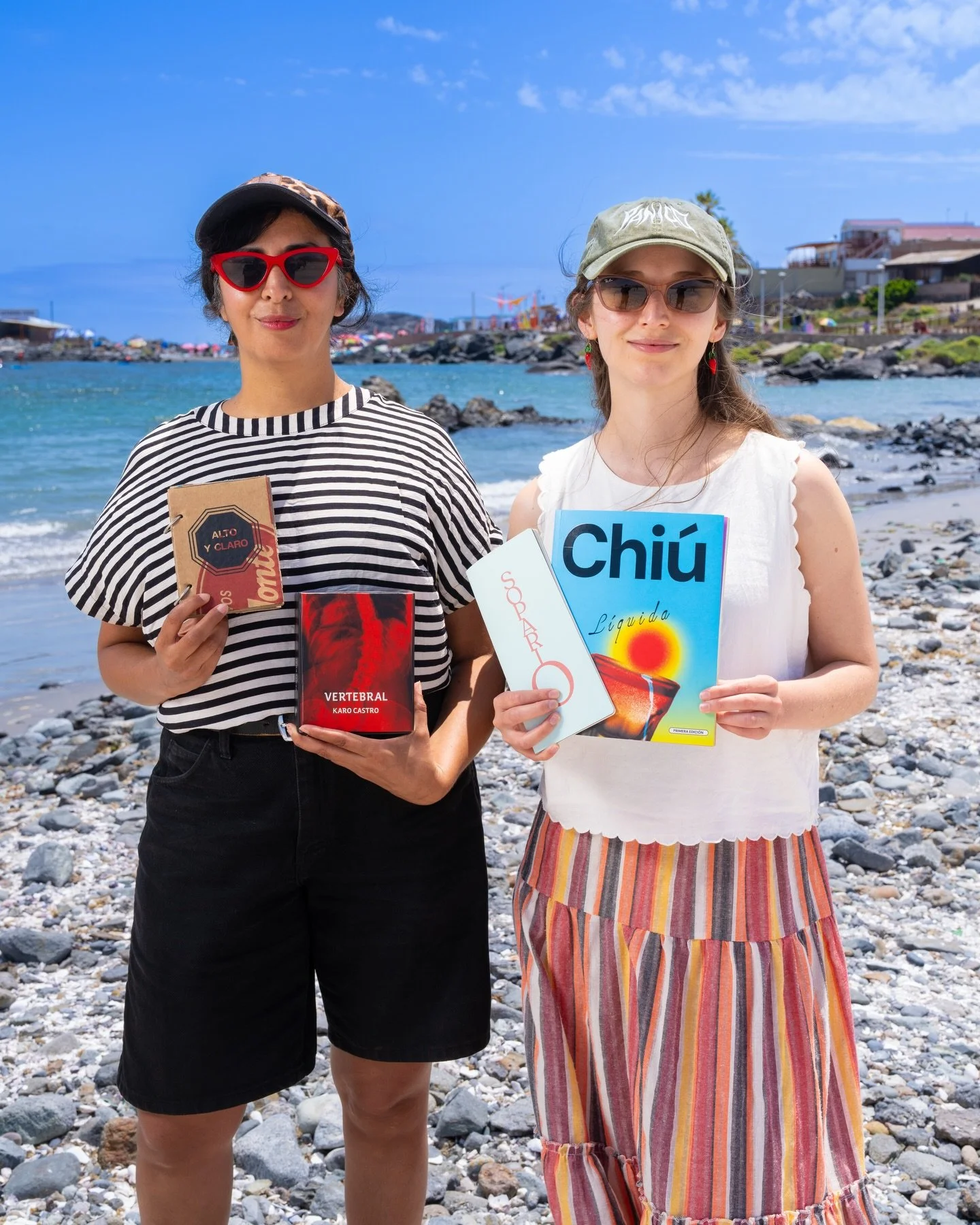 Las artes visuales han llegado a salvar el formato del libro, as&iacute; lo dijeron Pablo y Karo de la editorial @seimpri.me en su charla en el @festivalbahiainglesa, y no podr&iacute;amos estar m&aacute;s de acuerdo. 

Las artes visuales tambi&eacut