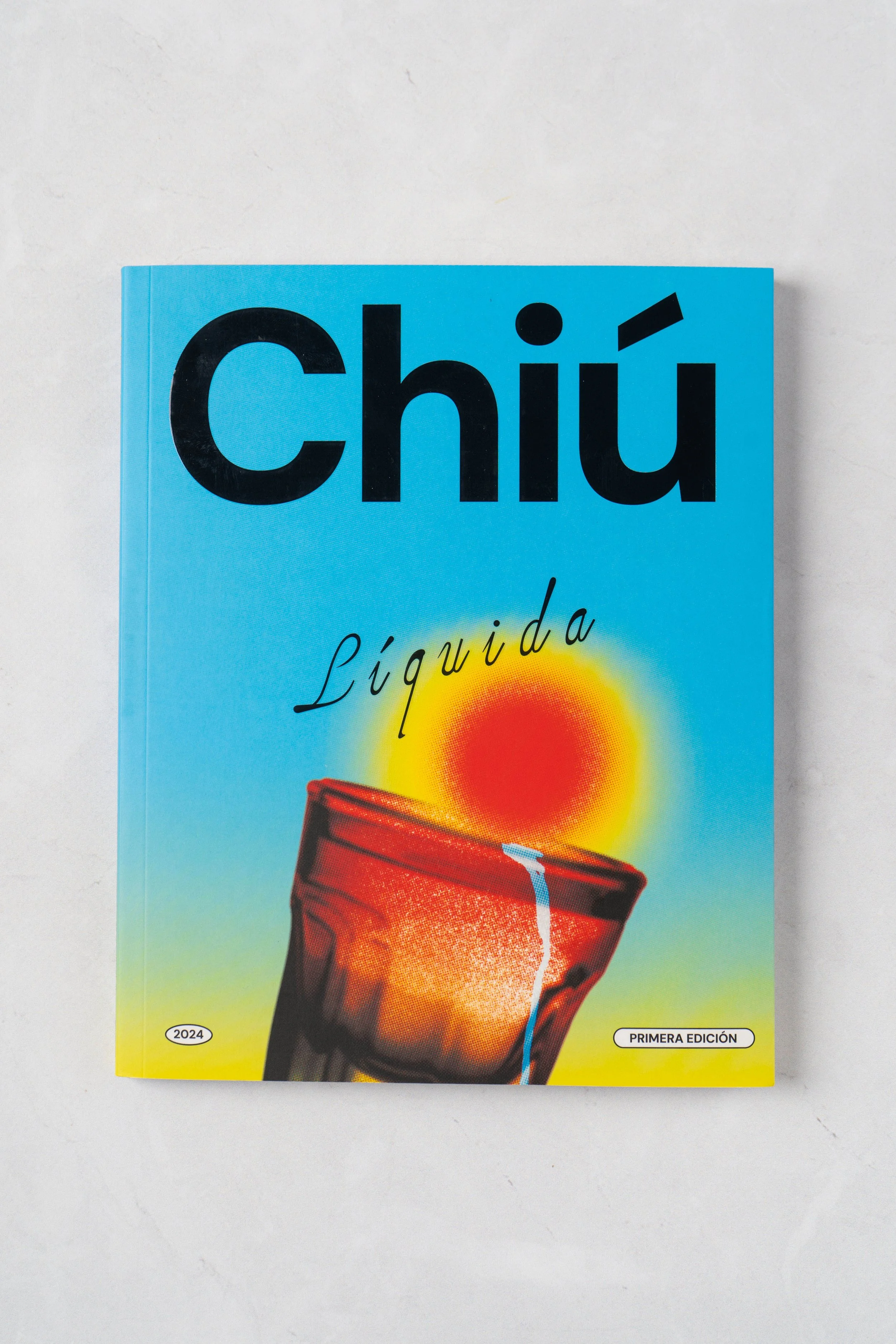 Portada de la revista Líquida.