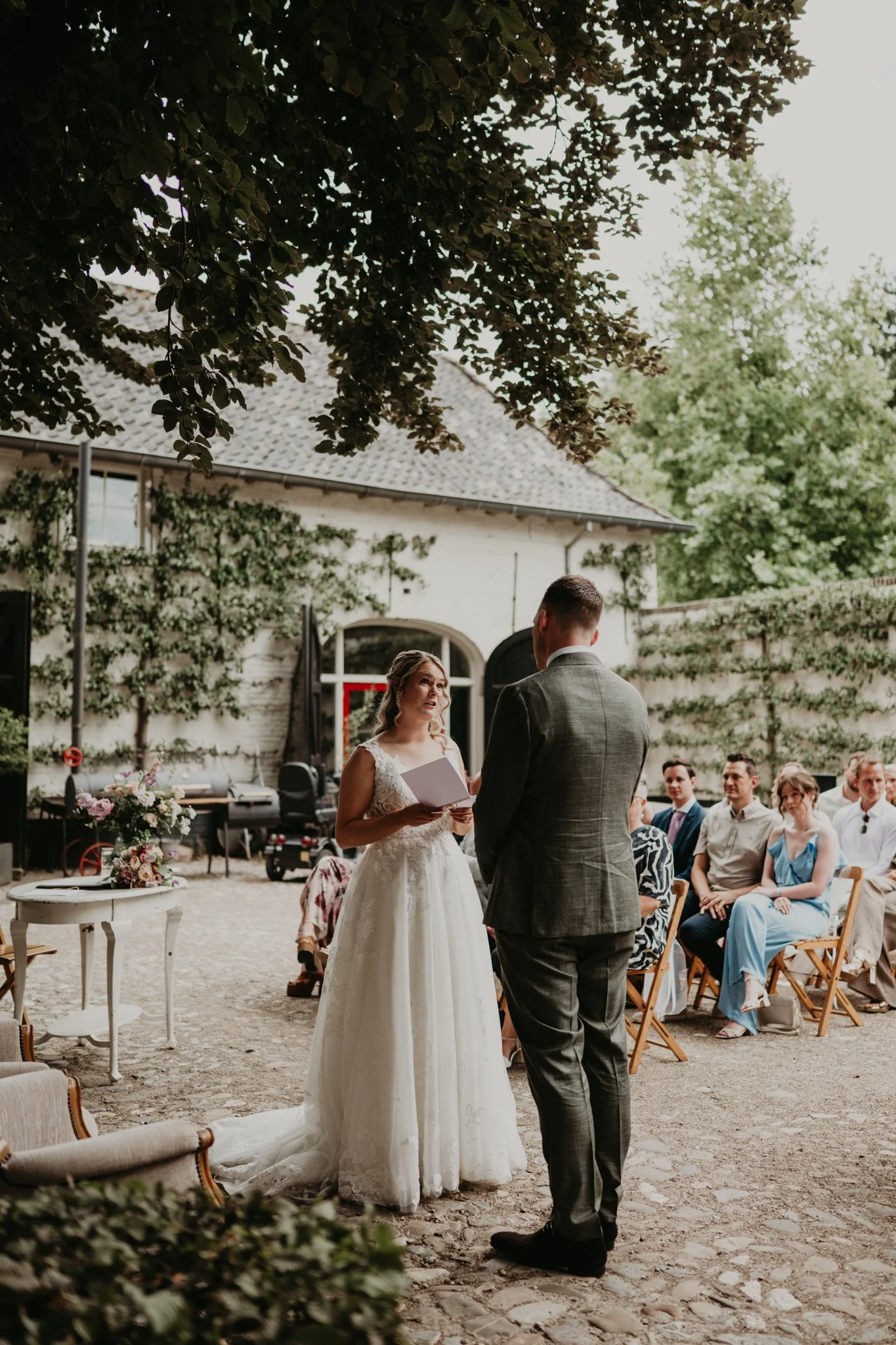 Geloftes tijdens ceremonie bij Kasteel Tongelaar