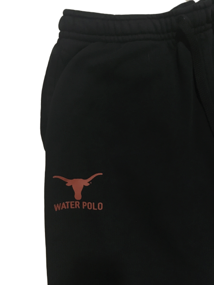 close_up_sweatpants-removebg.png