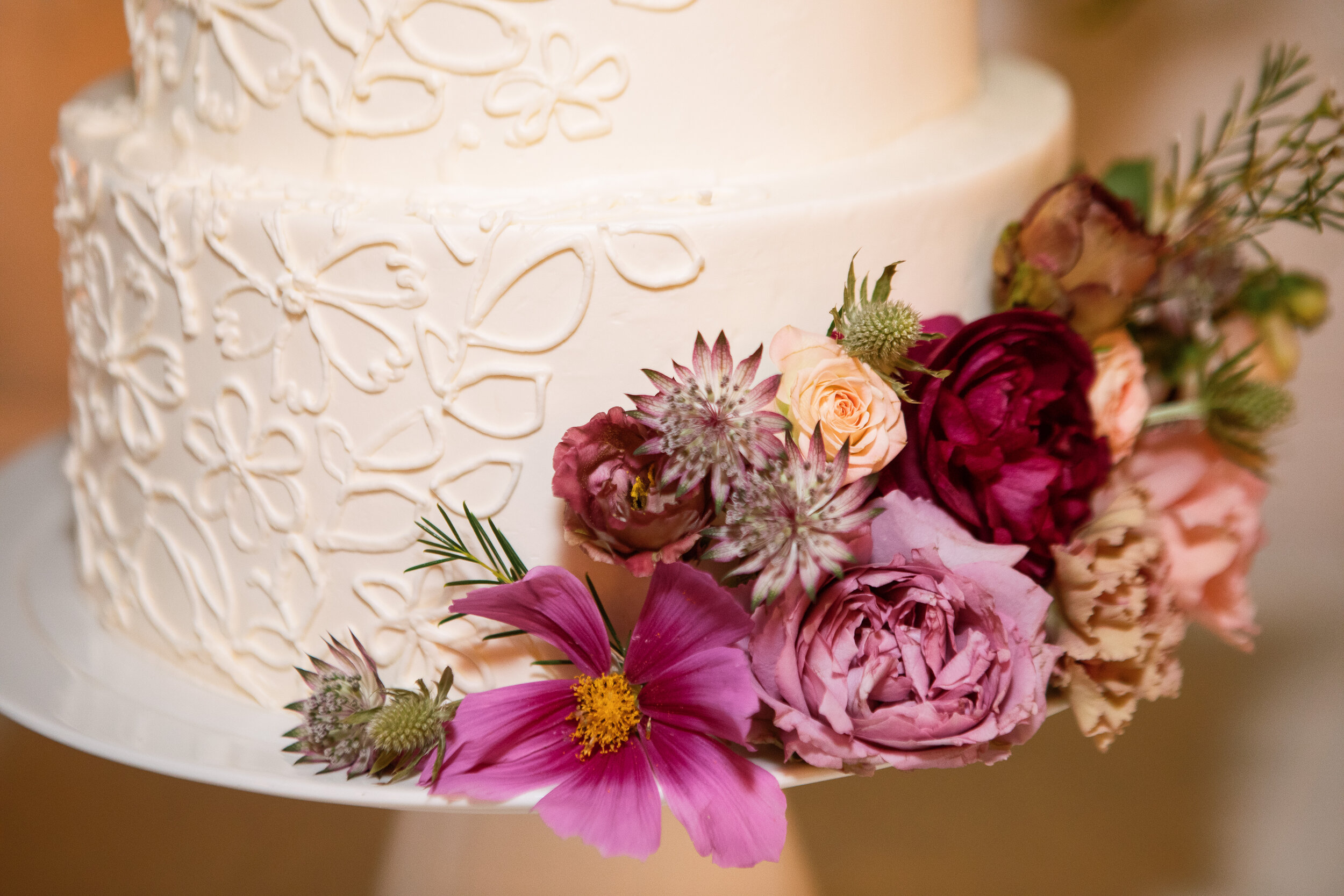 Wedding cake close-up.jpg