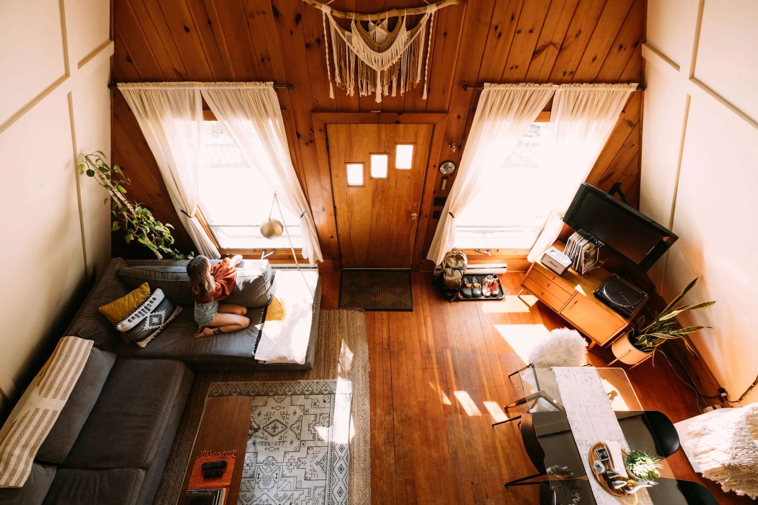 Interior_VermontAFrame_WinhallVT_PeteCurialle_8246.jpg