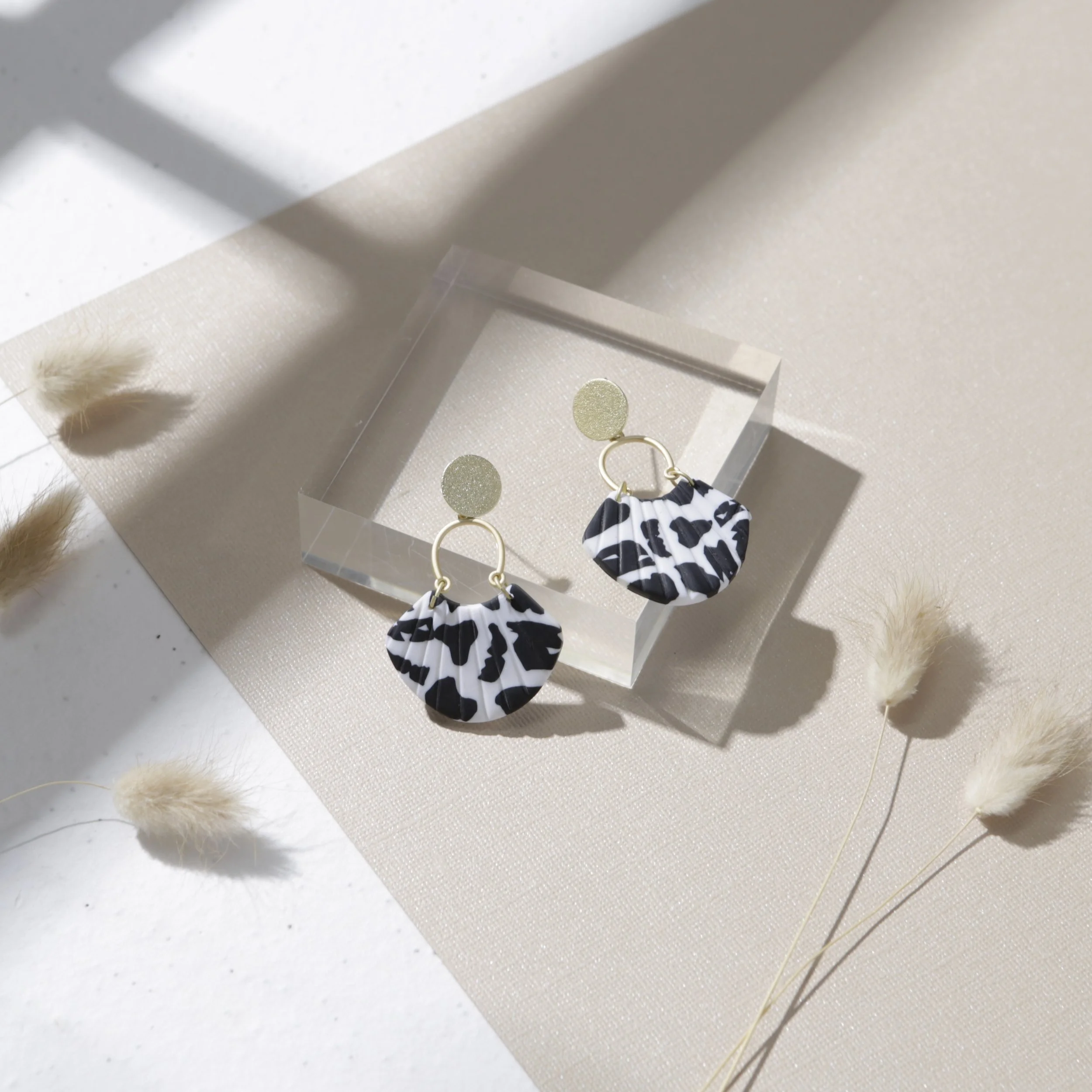 HW flatlays 9.1.21-149.jpg