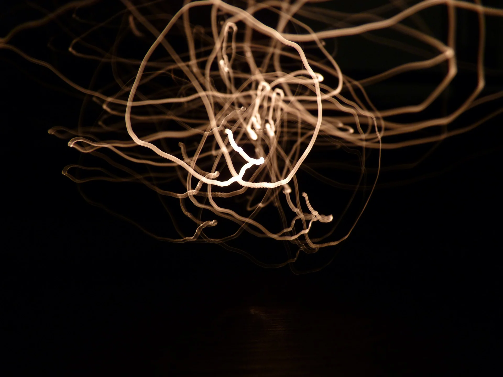 led-1398885_1920.jpg