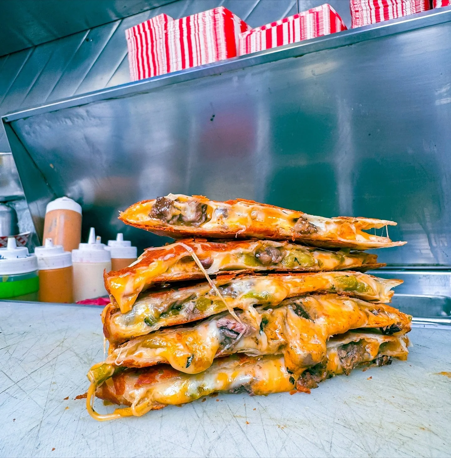 The weekend is almost here! Prepare your stomachs!

Find us at Brewery X in Anaheim for World Series weekend! Great Food, Beer, Music and more! 

@gorillaledtrucks is pulling up with their Jumbotron truck to catch the games outside in the Biergarten!