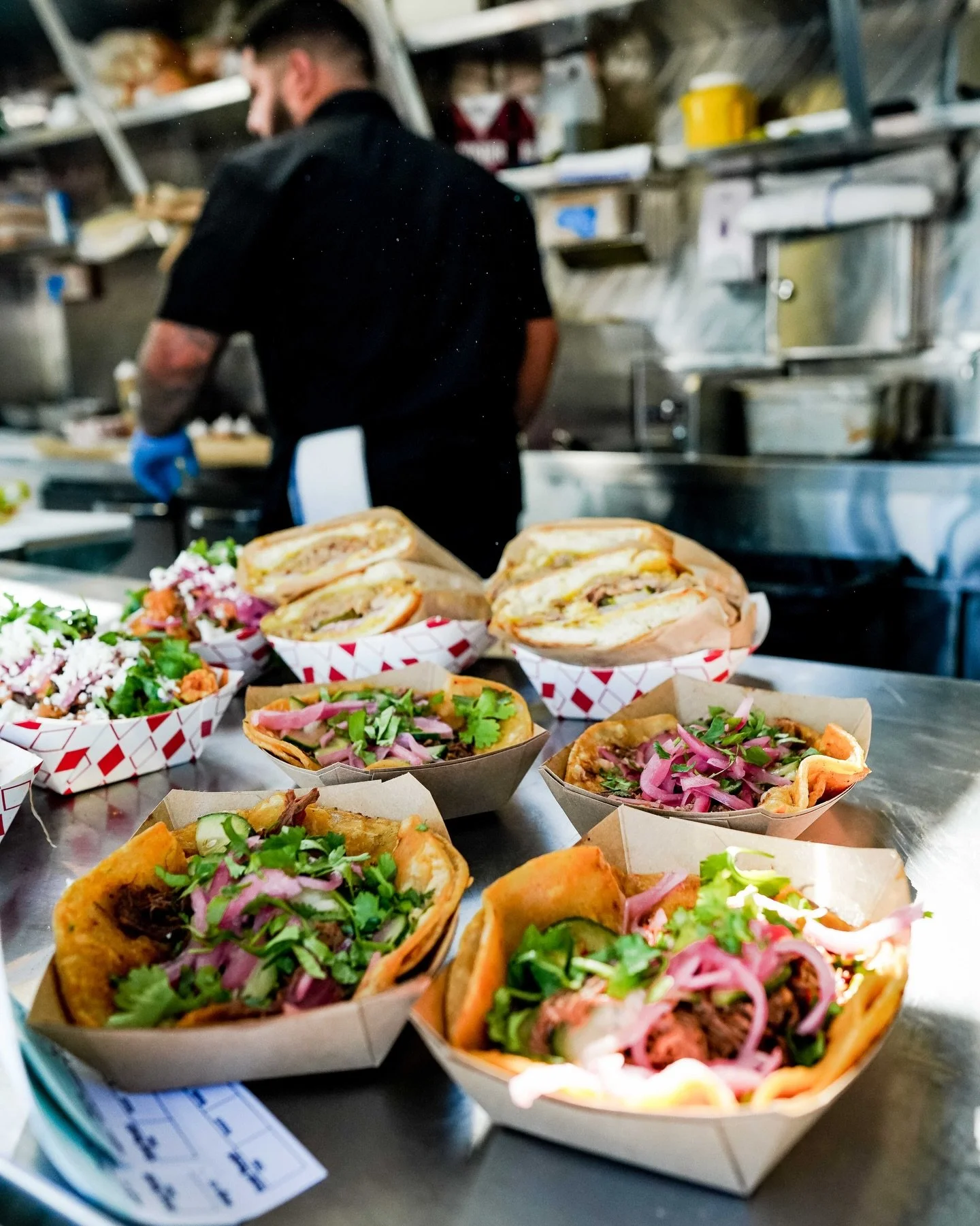 We&rsquo;re gearing up for the weekend! 

We&rsquo;ve got all of your favorites including these Birria de Res Tacos made with Slow-Braised Birria, Pickled Red Onion, Marinated Cucumbers + Cilantro on fresh Yellow Corn Tortillas. 

📍 @brewery_x 
🚐 @