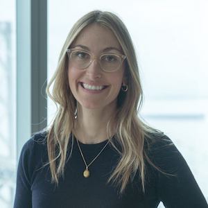 Isabelle Grotte Headshot.jpg
