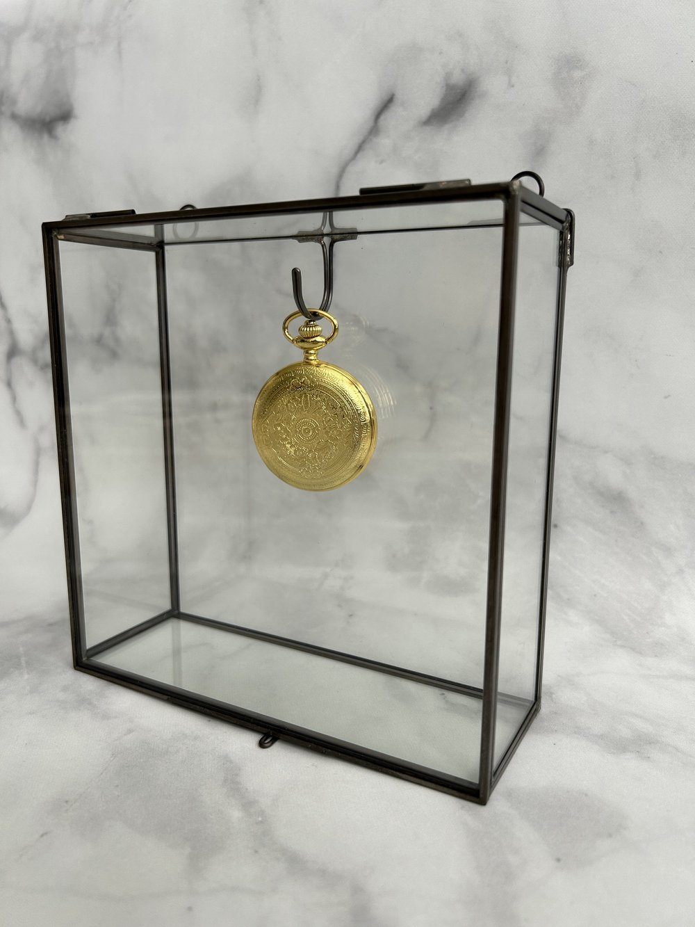 ジョルジェ・バルビエ　シャドーボックス Glass Shadow Box — Lux Heirloom