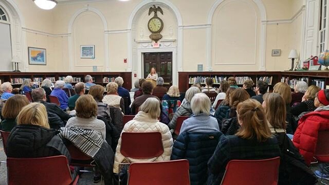 A huge thank you to everyone who came to the Medfield Library to support me as I spoke about my new book, Under the Hidden Moon. It was wonderful to look out at all the friendly faces! #underthehiddenmoon