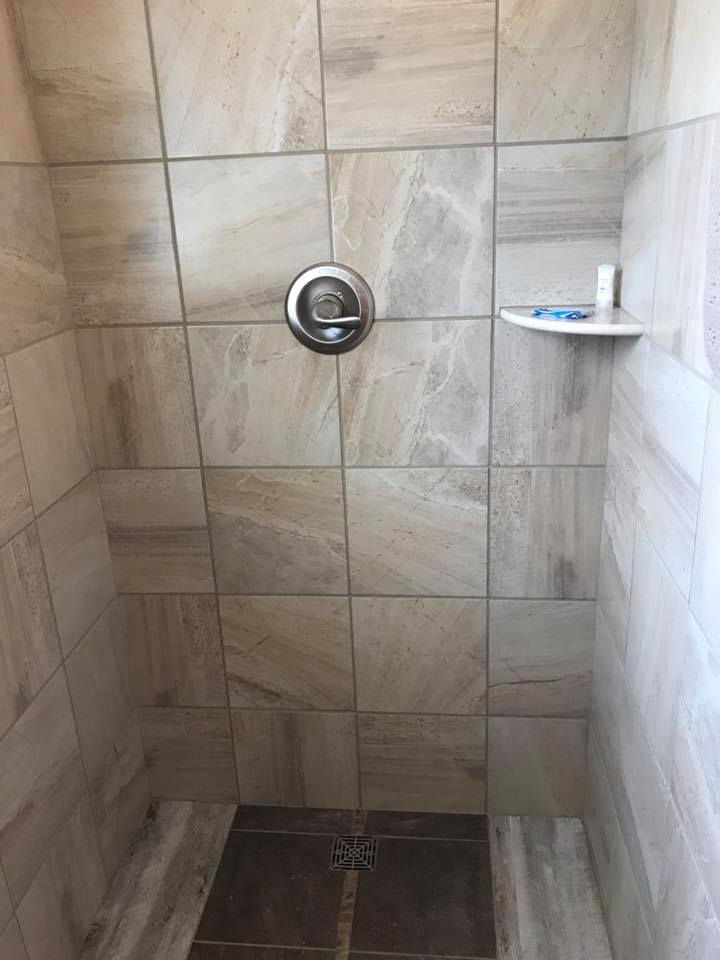 inn 203 shower.jpg