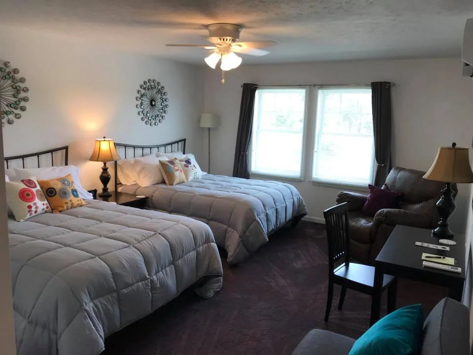 inn 205 bedroom.jpg