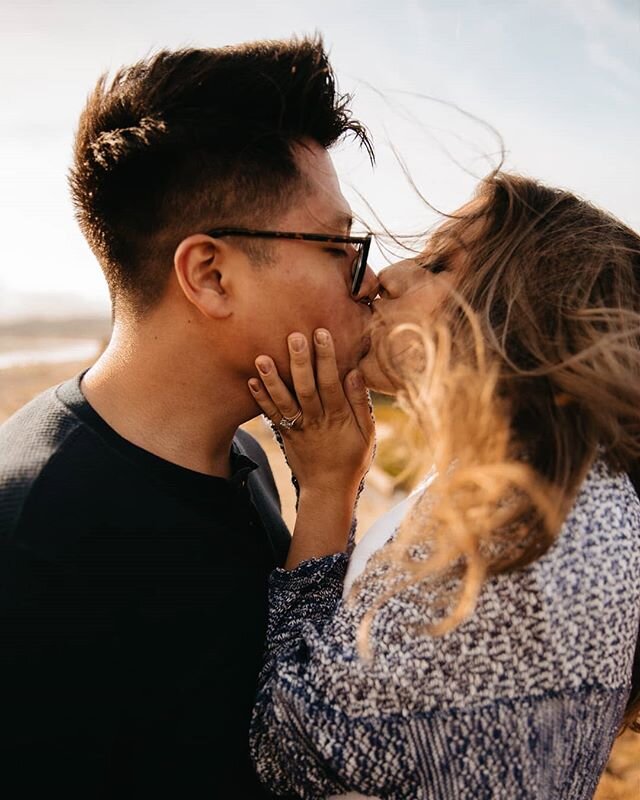 Looking forward to our next beach session already! Lets go friends, who's down for an adventerous session where the sand meets your toes. Enjoy these wonderful moments from last week when it was 60&deg;F &amp; all was good.