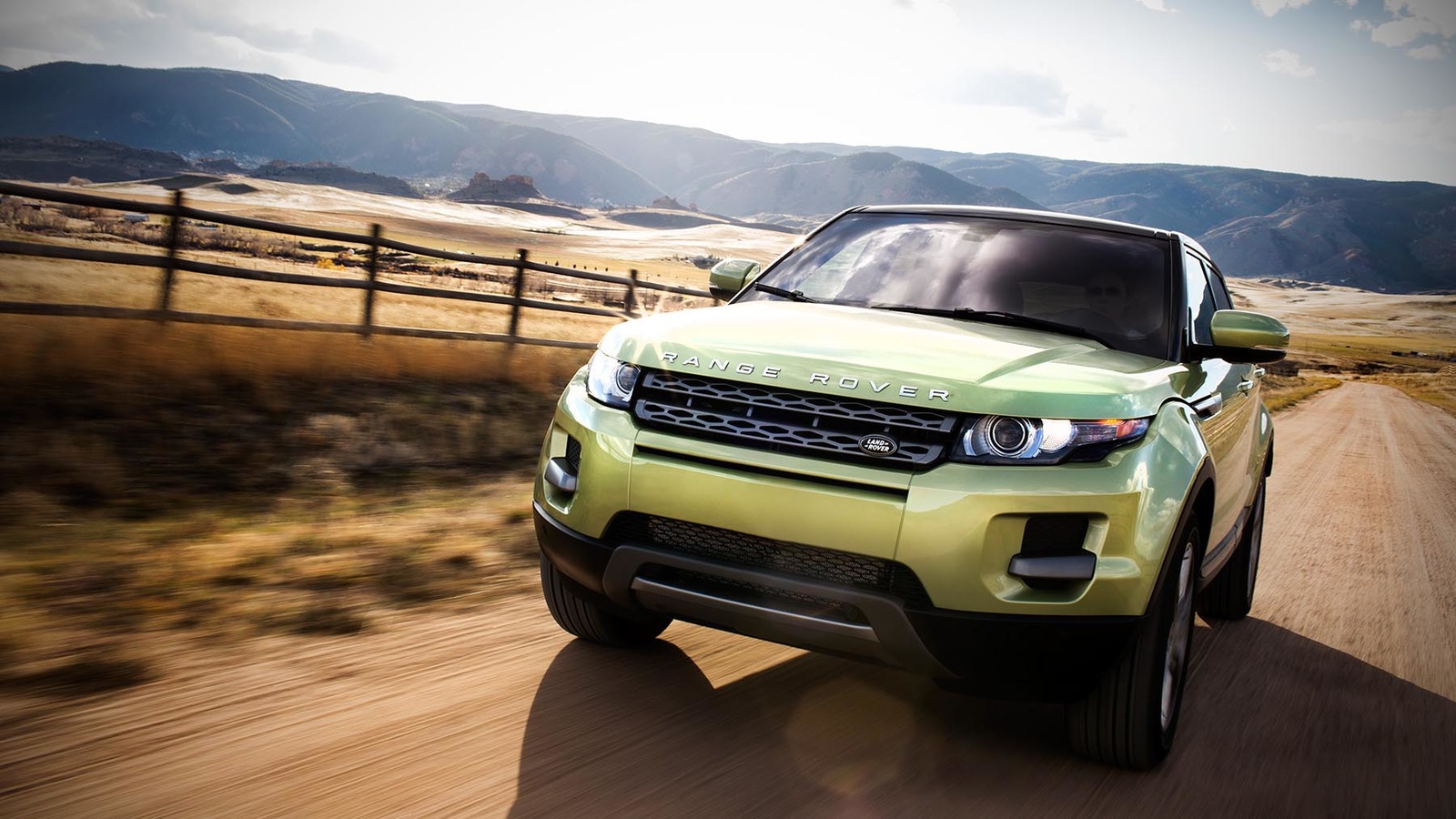 Range Rover Evoque automotive photography