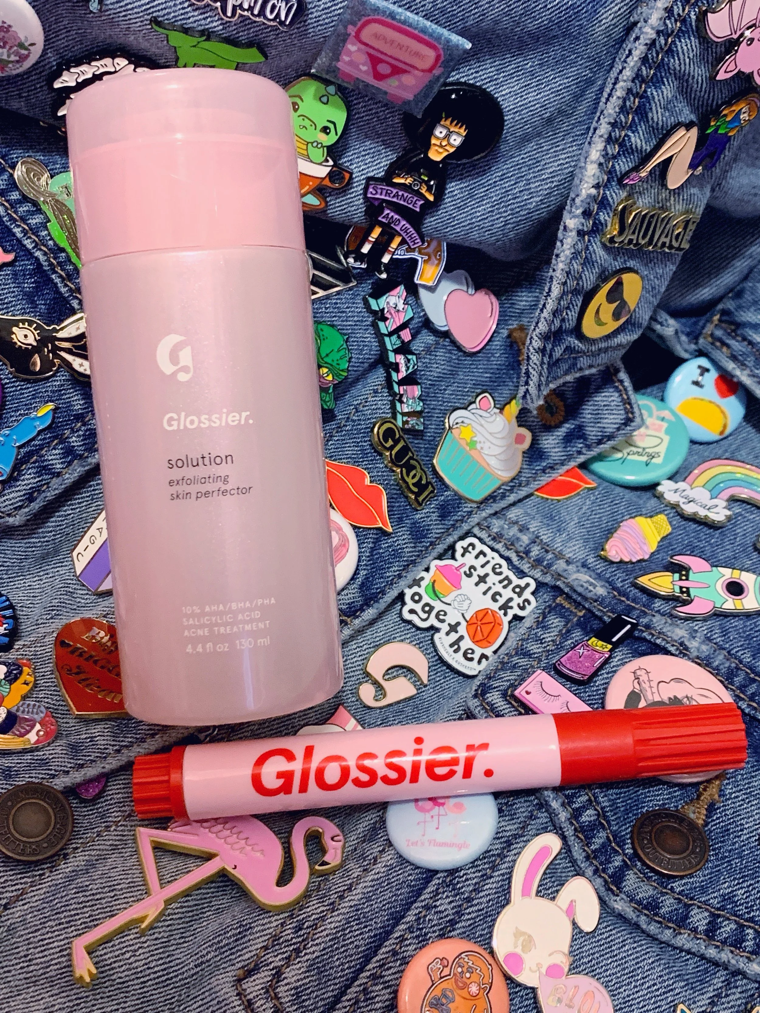 Solution plays well with others! I also pair it with the zit stick or the “breakout eraser” as Glossier playfully named this handy, purse-friendly must-have. (Cool points if you can spot the Glossier “G” iconic logo. That is also available in the sh…
