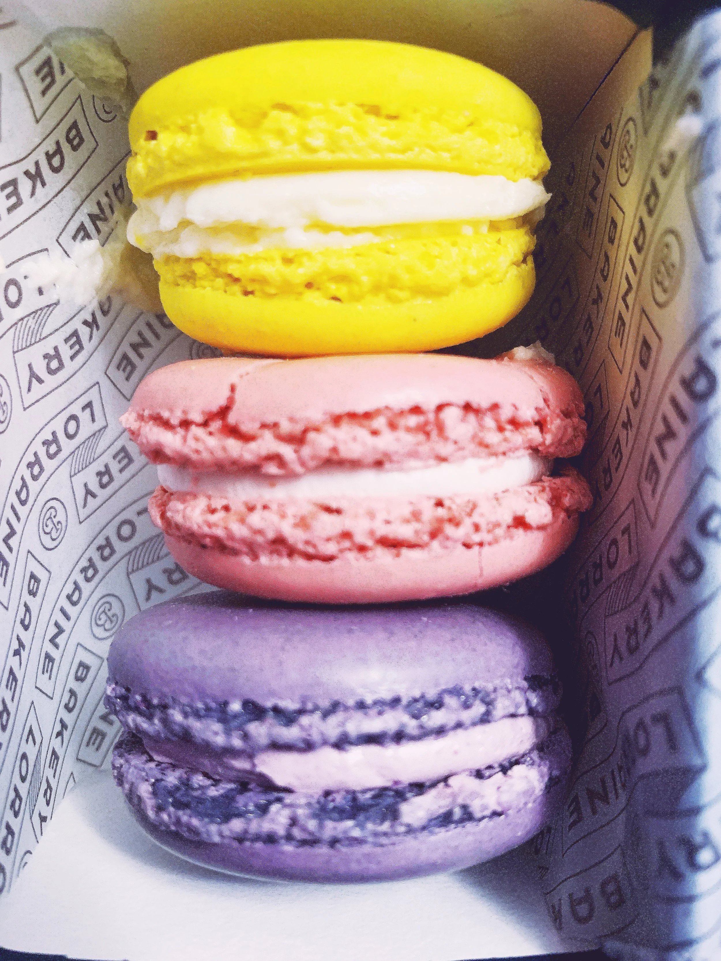 ginger me glam bakery lorraine taste testing2.JPG