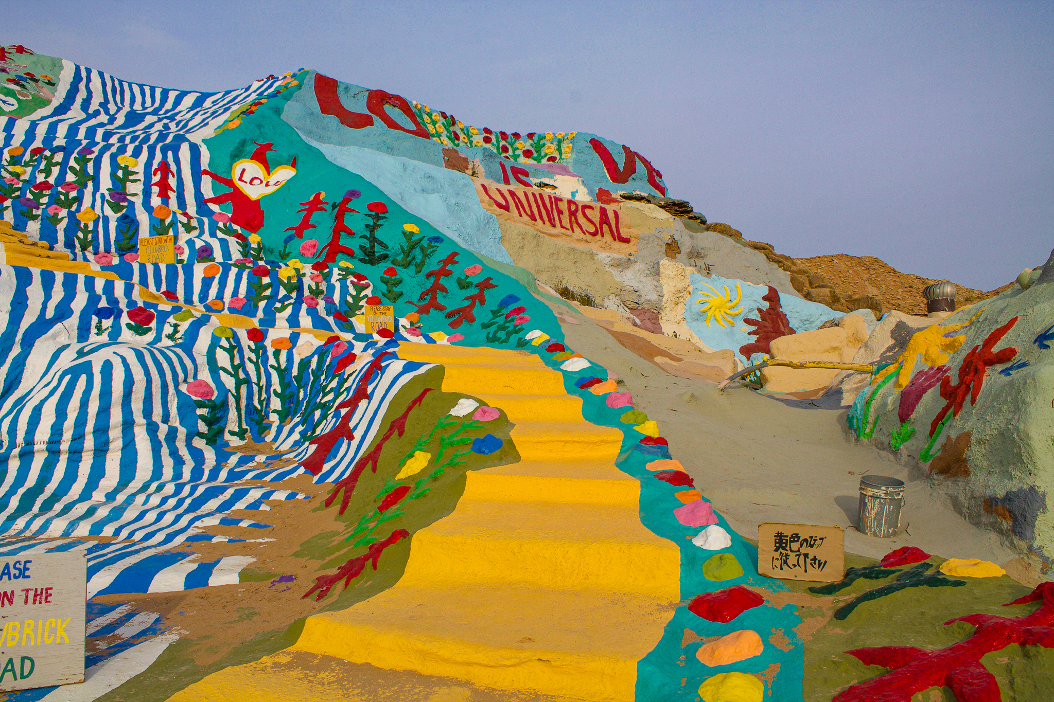 My Tips to a Fun Trip to Salvation Mountain + Slab City