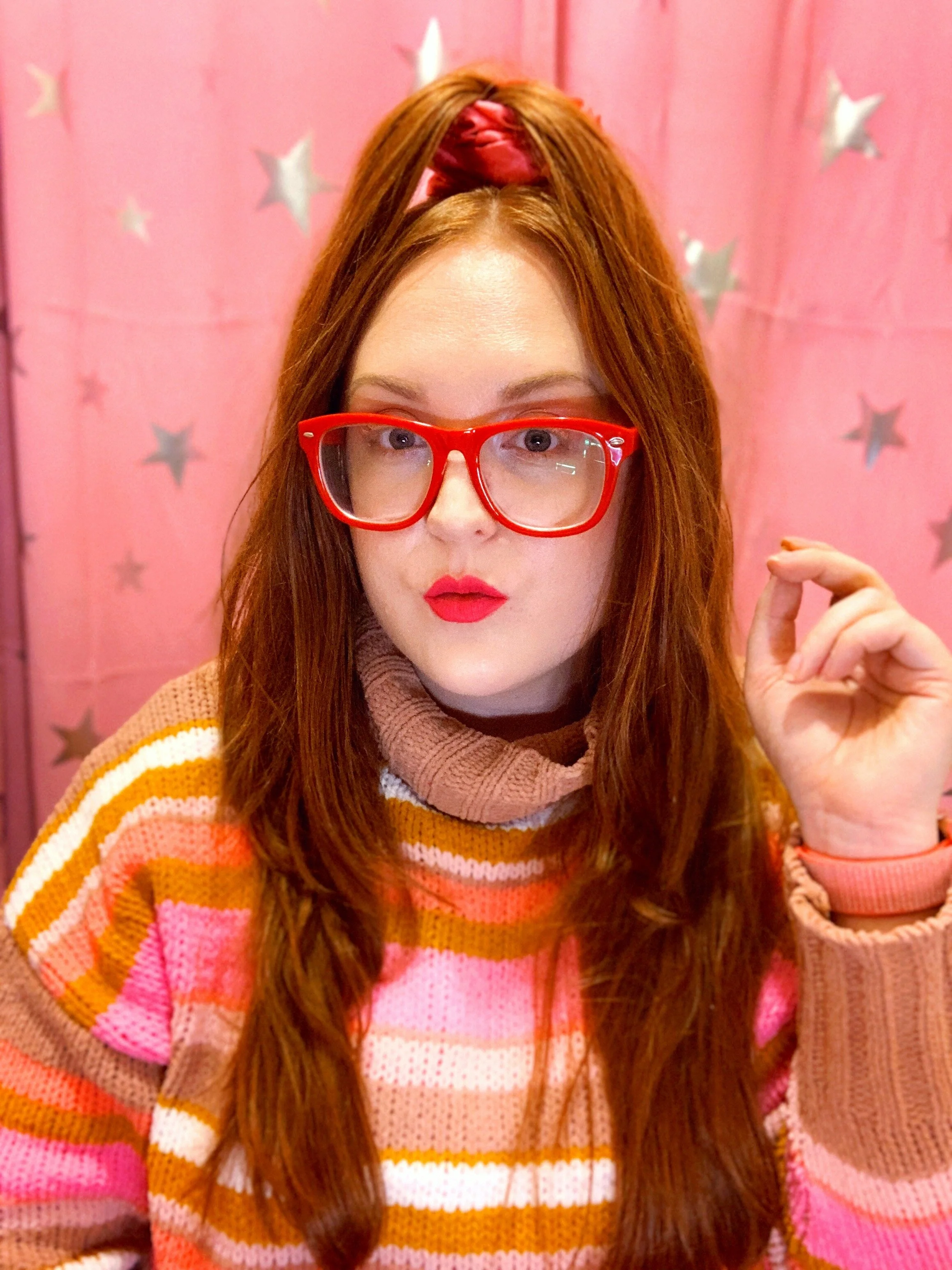 Growing my hair out, I feel more and more like myself. I’m a fan of the Olly vitamins and they match this outfit, too. :)