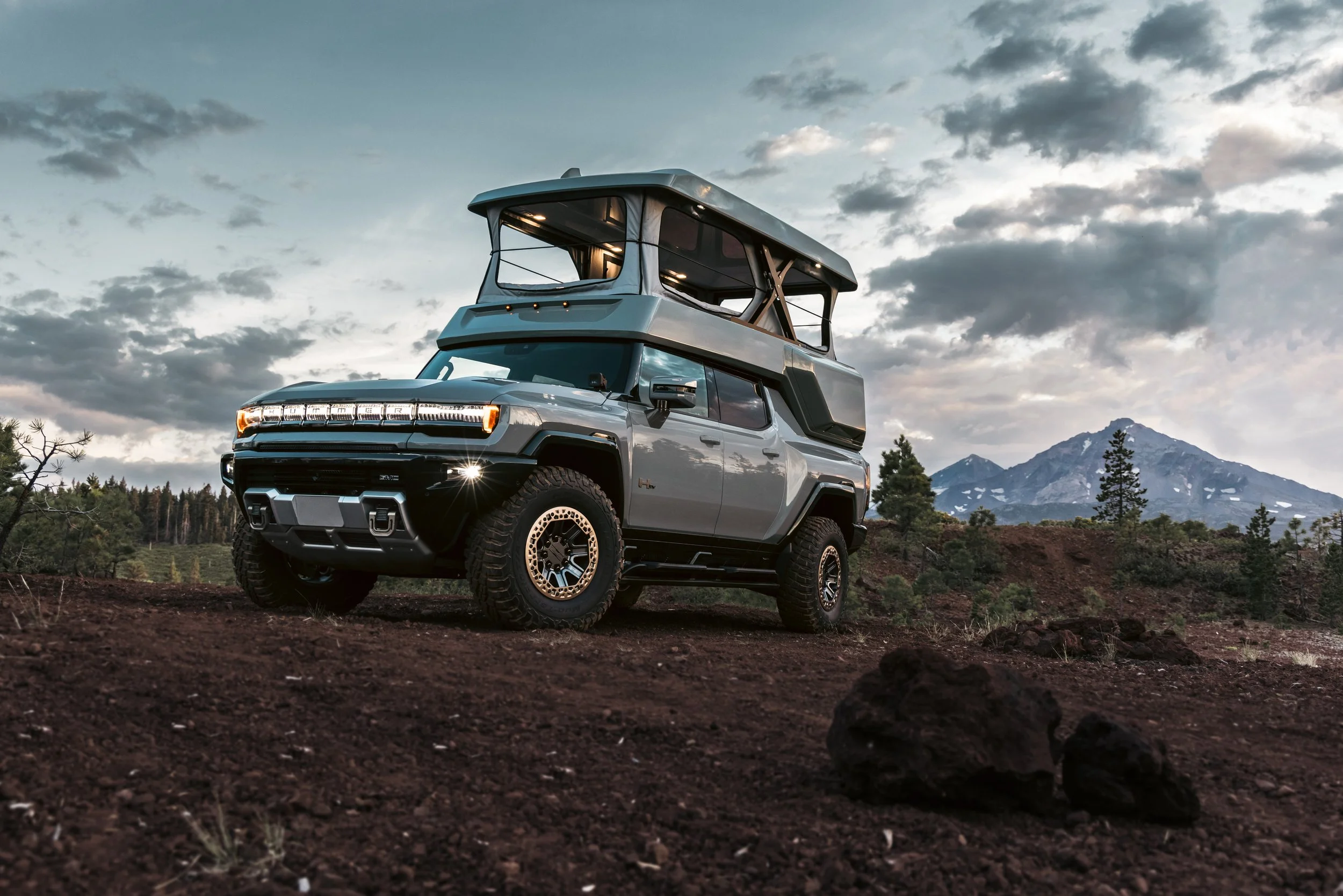 GMC Hummer EV EarthCruiser: Powered to Deliver Comfort Anywhere