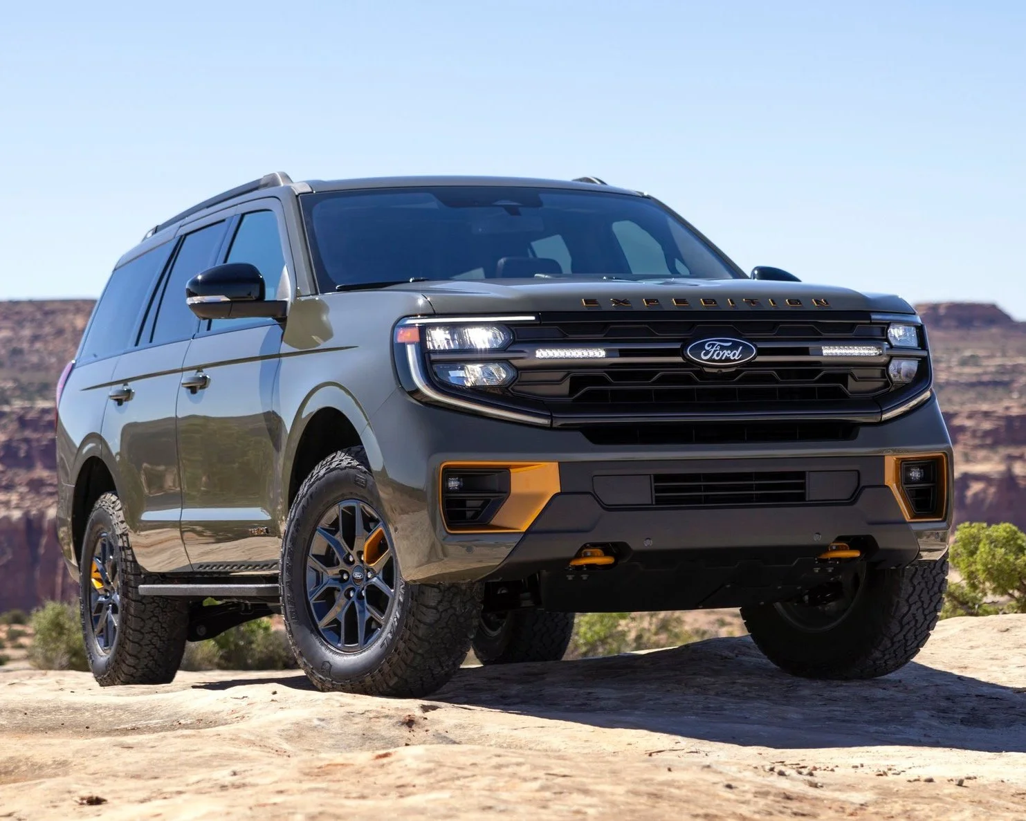 Ford Reveals 2025 Expedition SUV Redesigned for Families Ready for Adventure