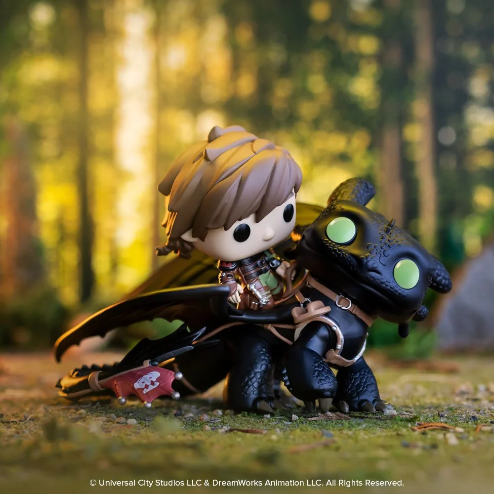 81181-POPRidesDLX-HTTYD-HiccupwToothless-Lifestyle-042125-1x1.jpg