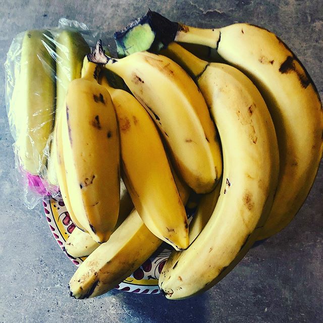 Got carried away with online banana shopping ...#banana #sustainableagriculture #nutrition #fruit #bananabread ##bananapancakes