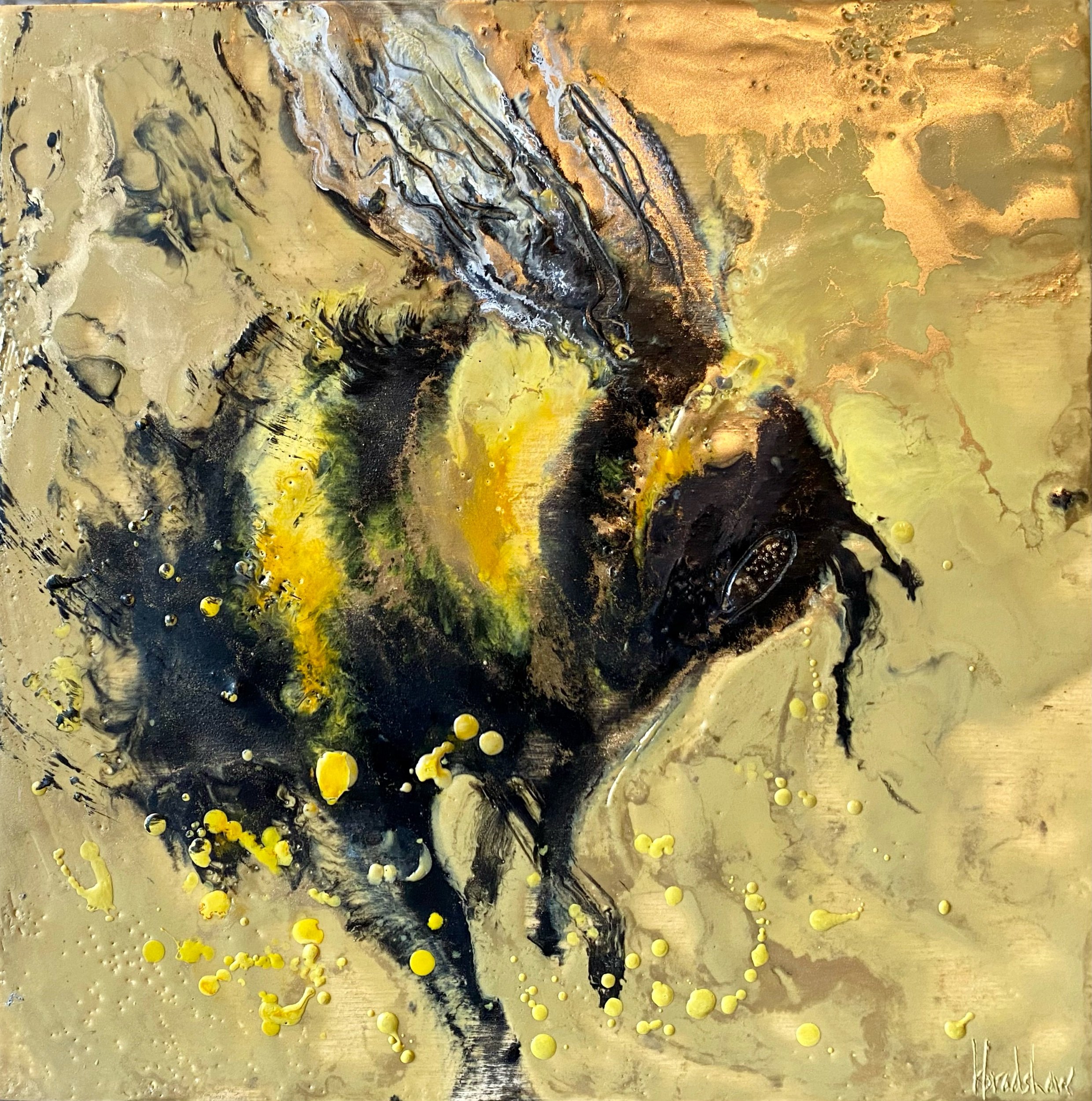 “Gold-Bee-Locks II”