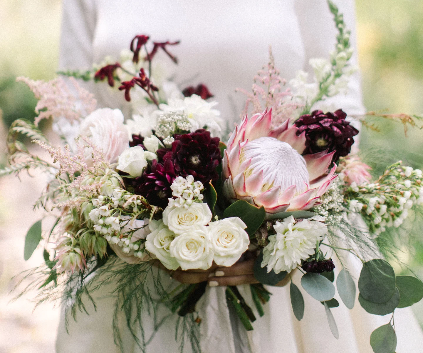 Bridal Bouquet Inspiration for Spring: 12 of the Prettiest Bouquets We've Seen This Spring in Alberta and the Rockies - Pine for Cedar on The Bronte Bride