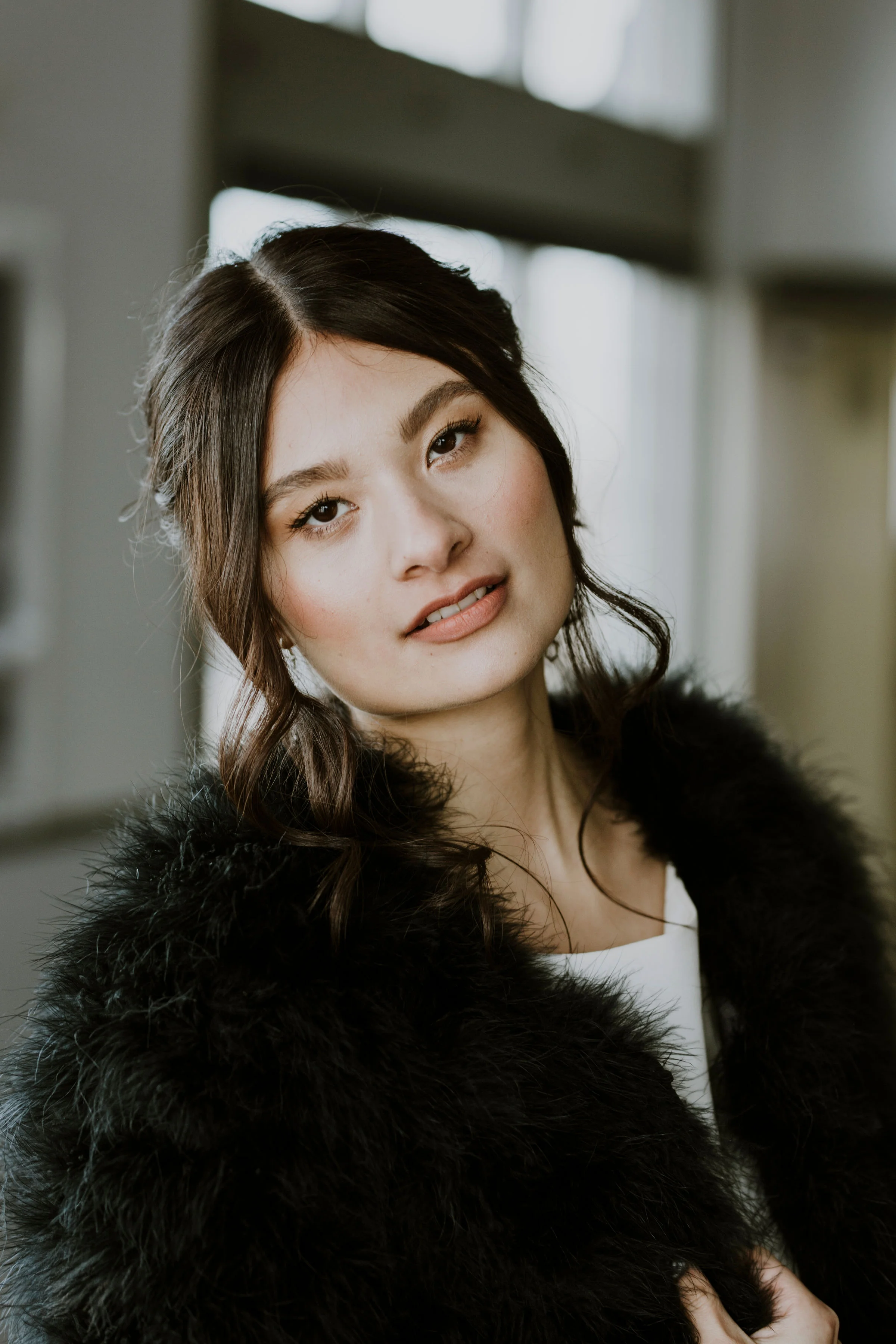 La Mariée Moderne - Styled Bridal Shoot at Crestmont Hall in Calgary, Alberta - on the Bronte Bride Blog