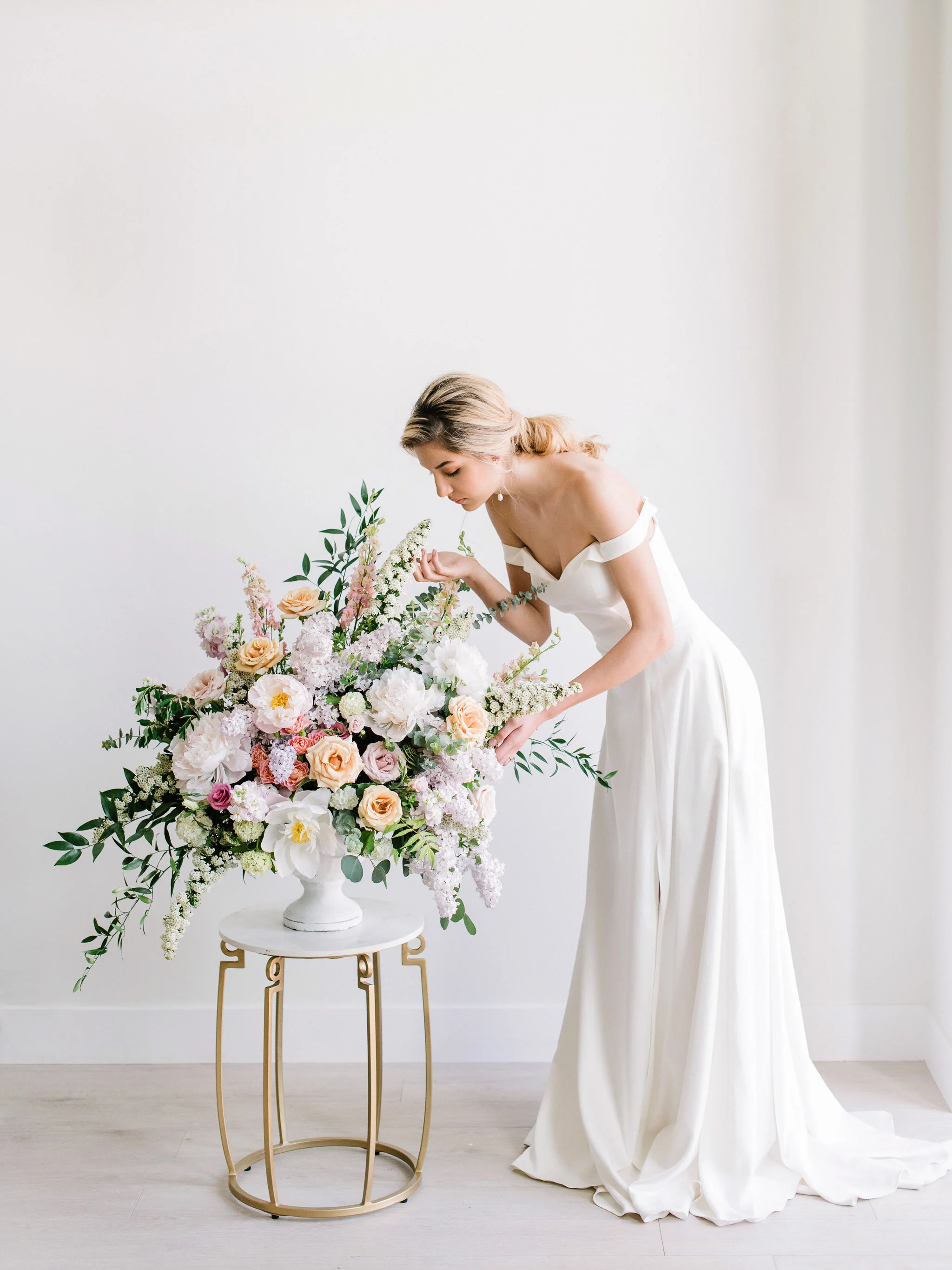 This Stunning Shoot Combines Fine Art Inspiration and Colourful Florals in the Most Beautiful Way - on the Bronte Bride Blog