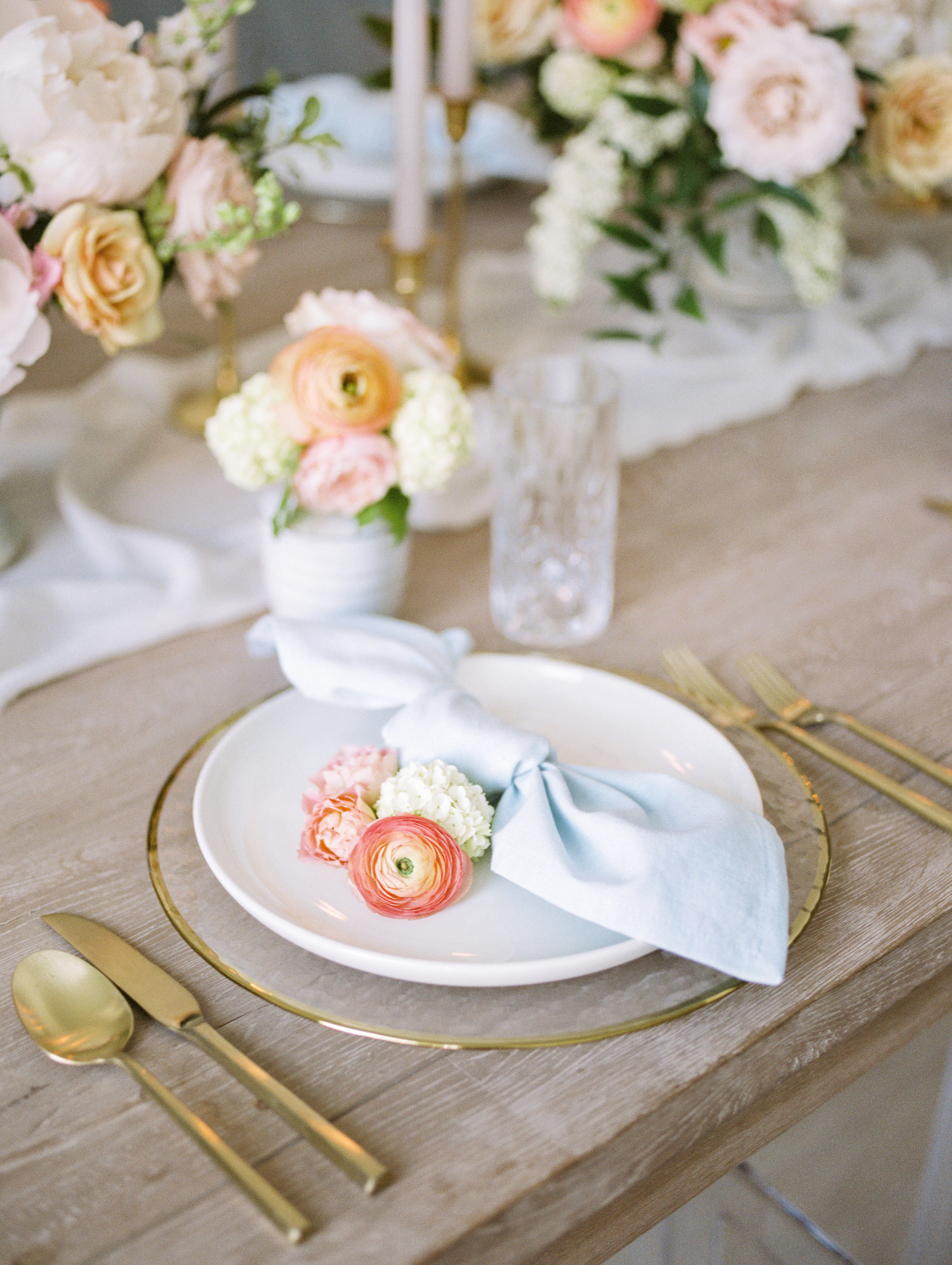 This Stunning Shoot Combines Fine Art Inspiration and Colourful Florals in the Most Beautiful Way - on the Bronte Bride Blog