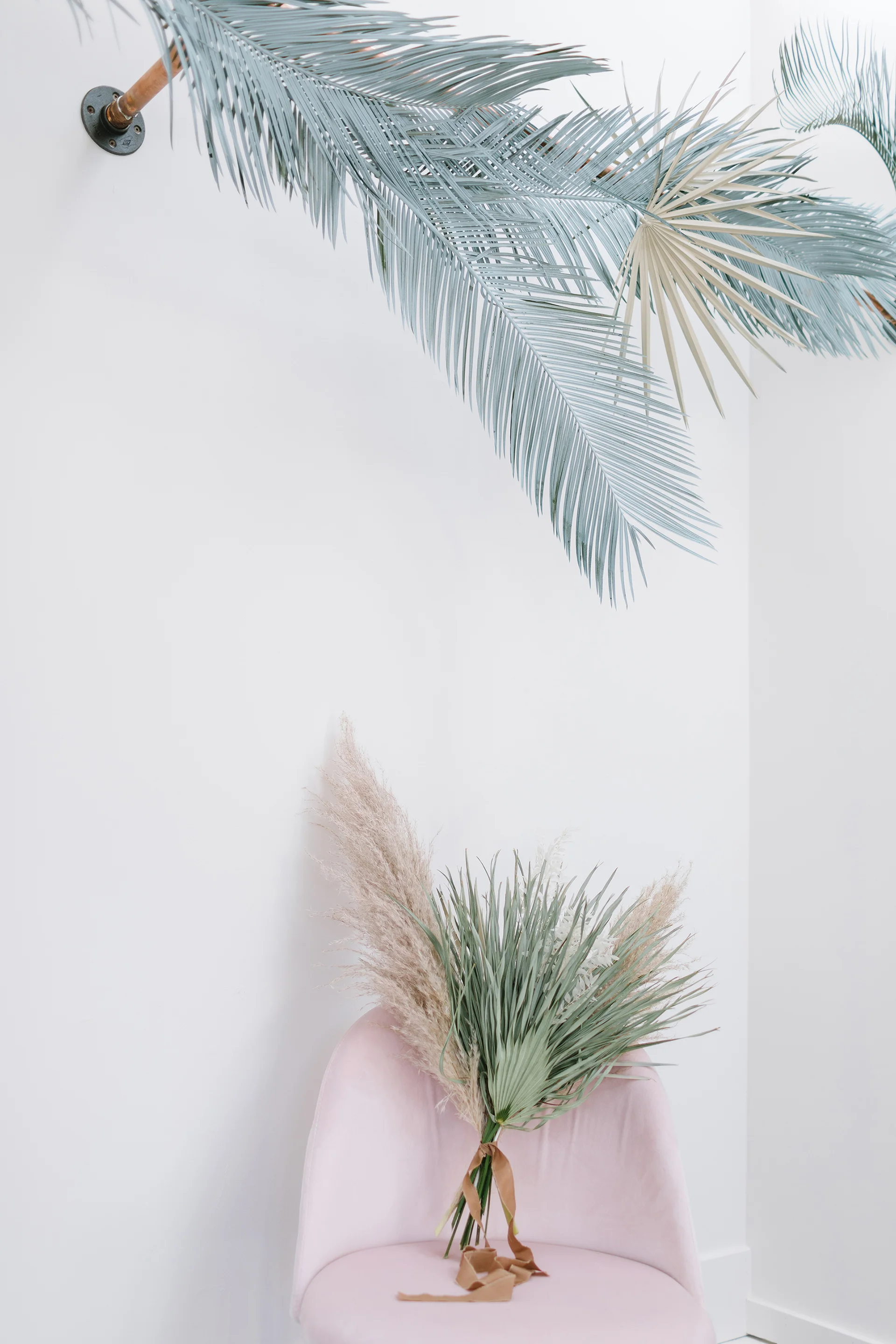 This All-Female Vendor Group Blew Us Away With Their Collaborative Vision // Inspiration at LoveNote Bride - on the Bronte Bride Blog