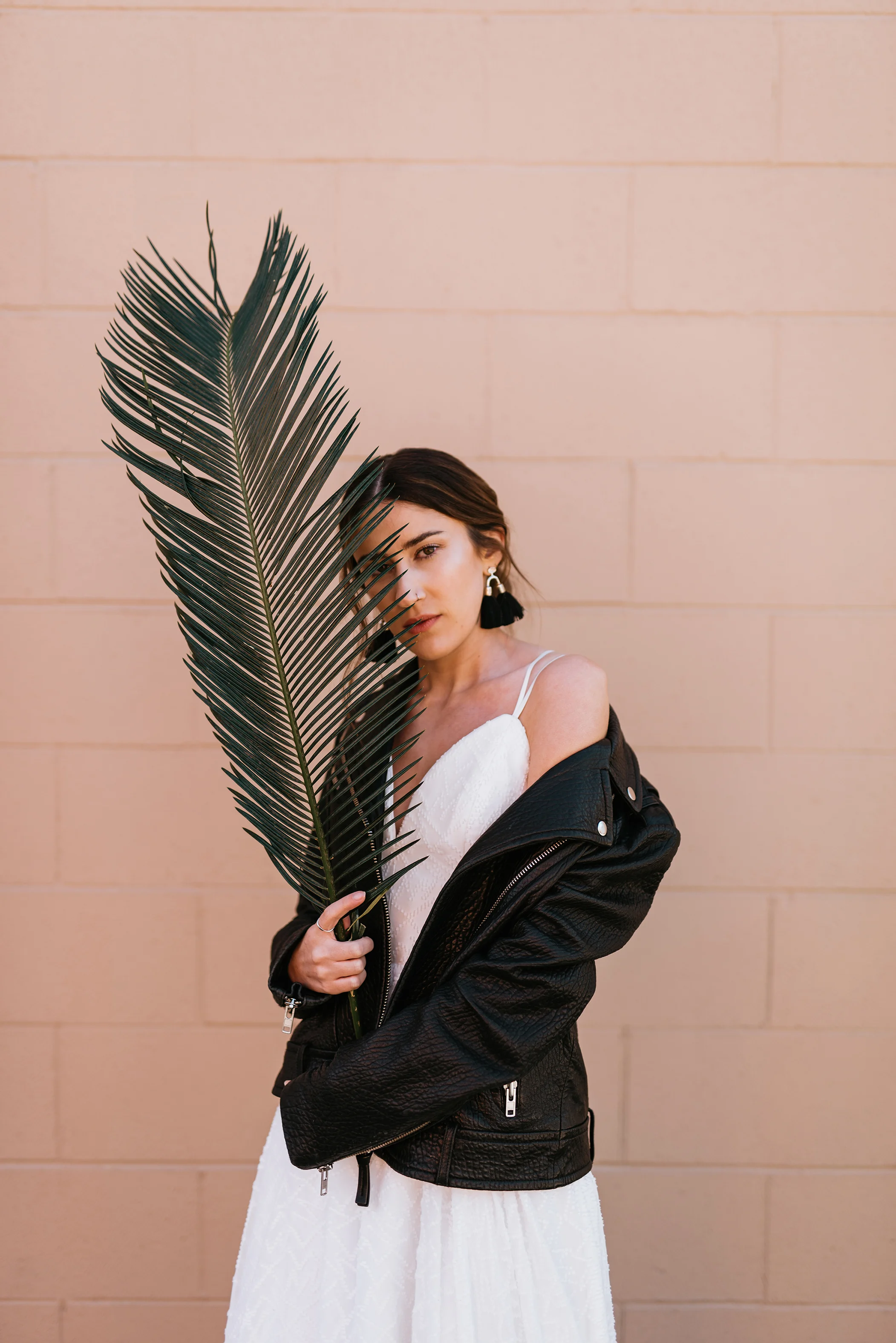 This All-Female Vendor Group Blew Us Away With Their Collaborative Vision // Inspiration at LoveNote Bride - on the Bronte Bride Blog