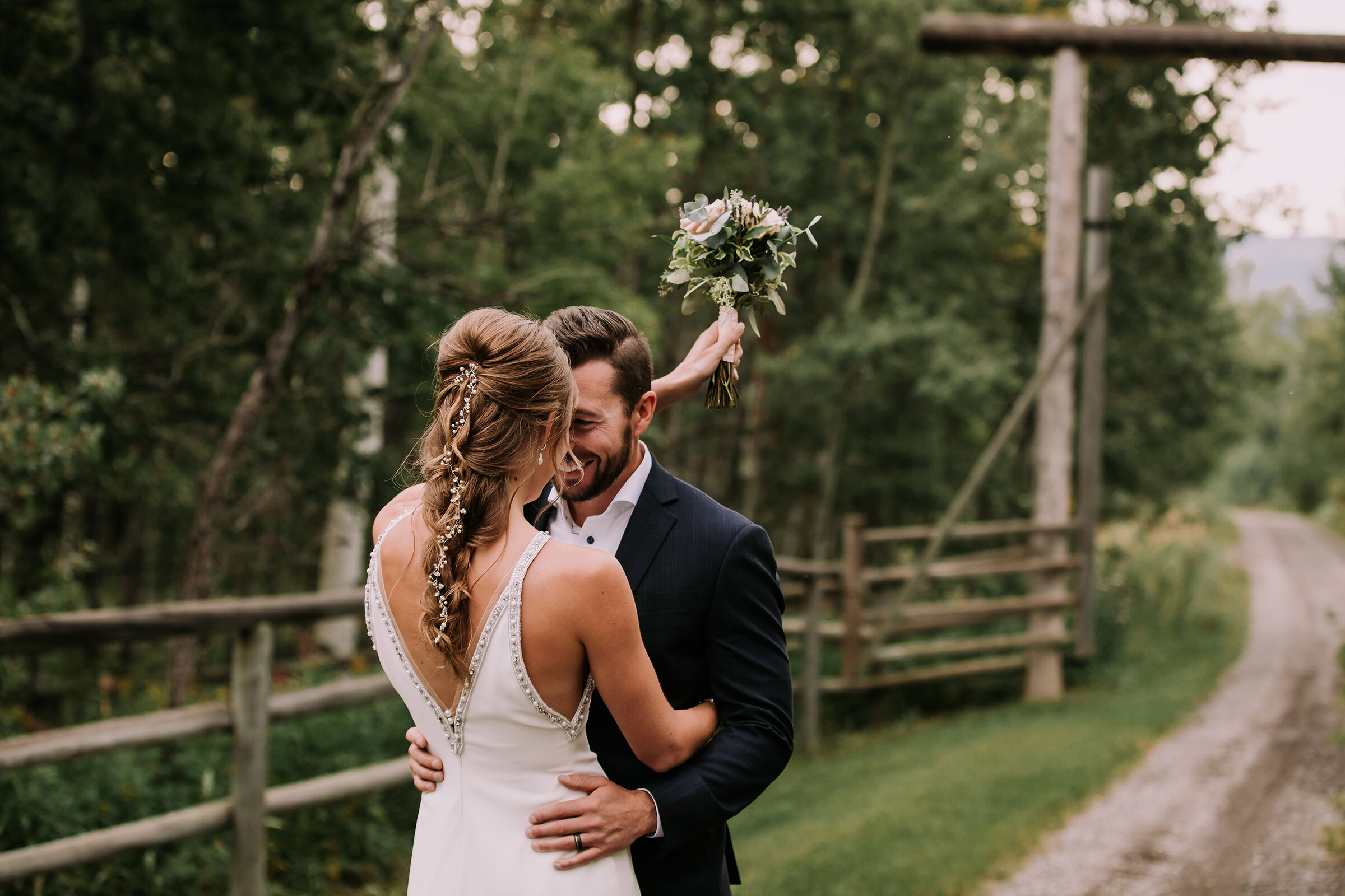 This Unconventional Farm Wedding Breaks All the Rules and We Love it // Mark & Saphron - on the Bronte Bride Blog