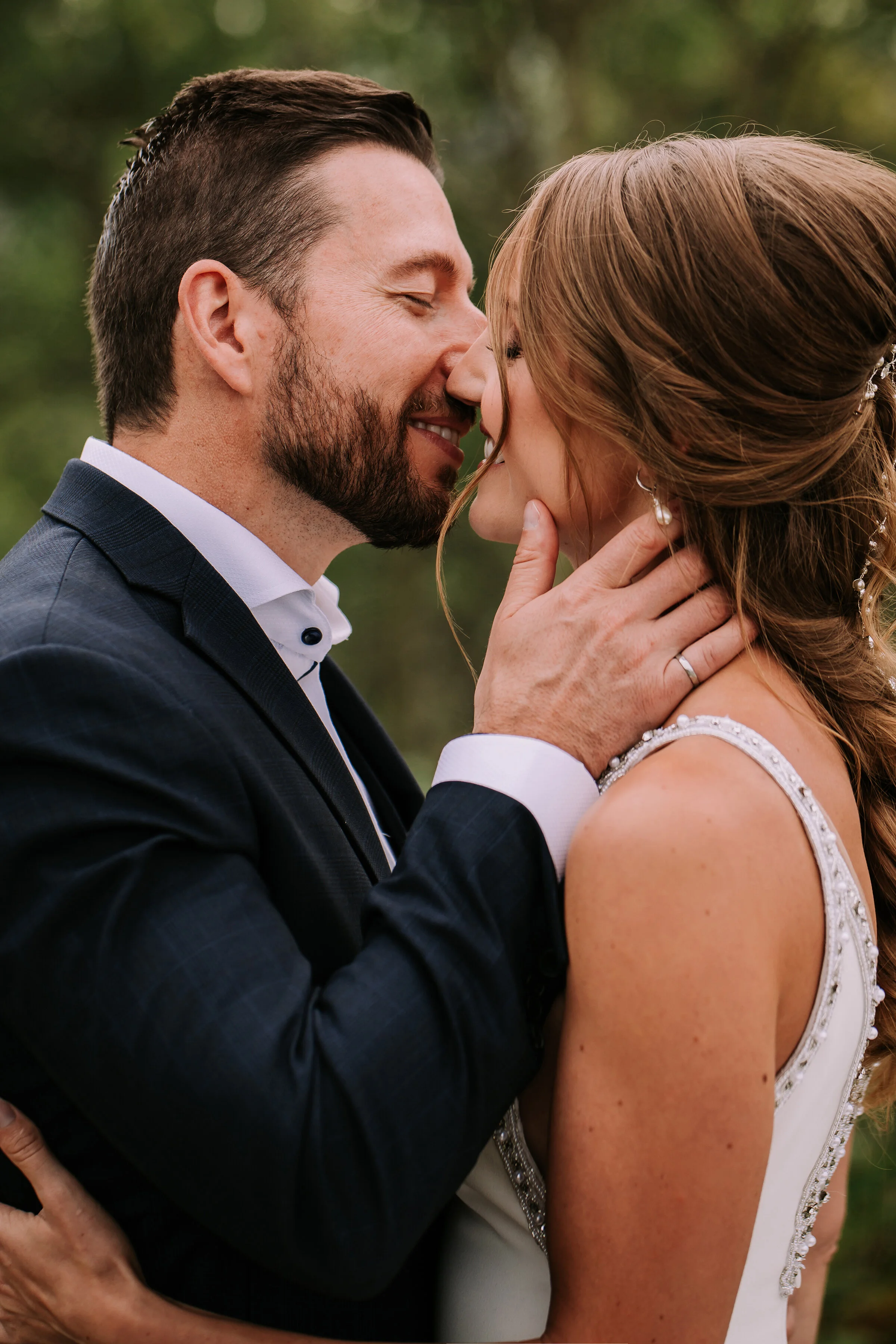 This Unconventional Farm Wedding Breaks All the Rules and We Love it // Mark & Saphron - on the Bronte Bride Blog