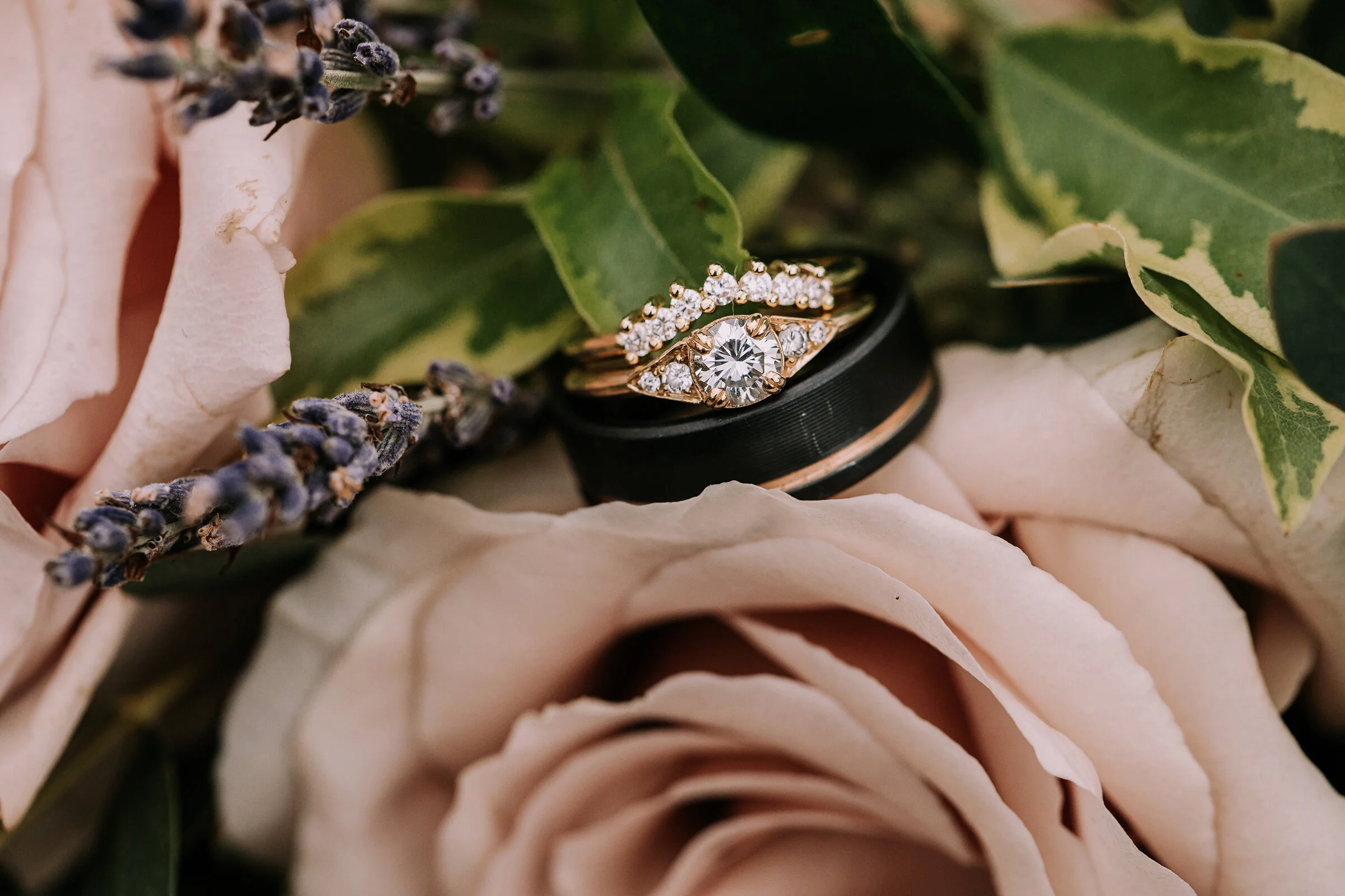 This Unconventional Farm Wedding Breaks All the Rules and We Love it // Mark & Saphron - on the Bronte Bride Blog