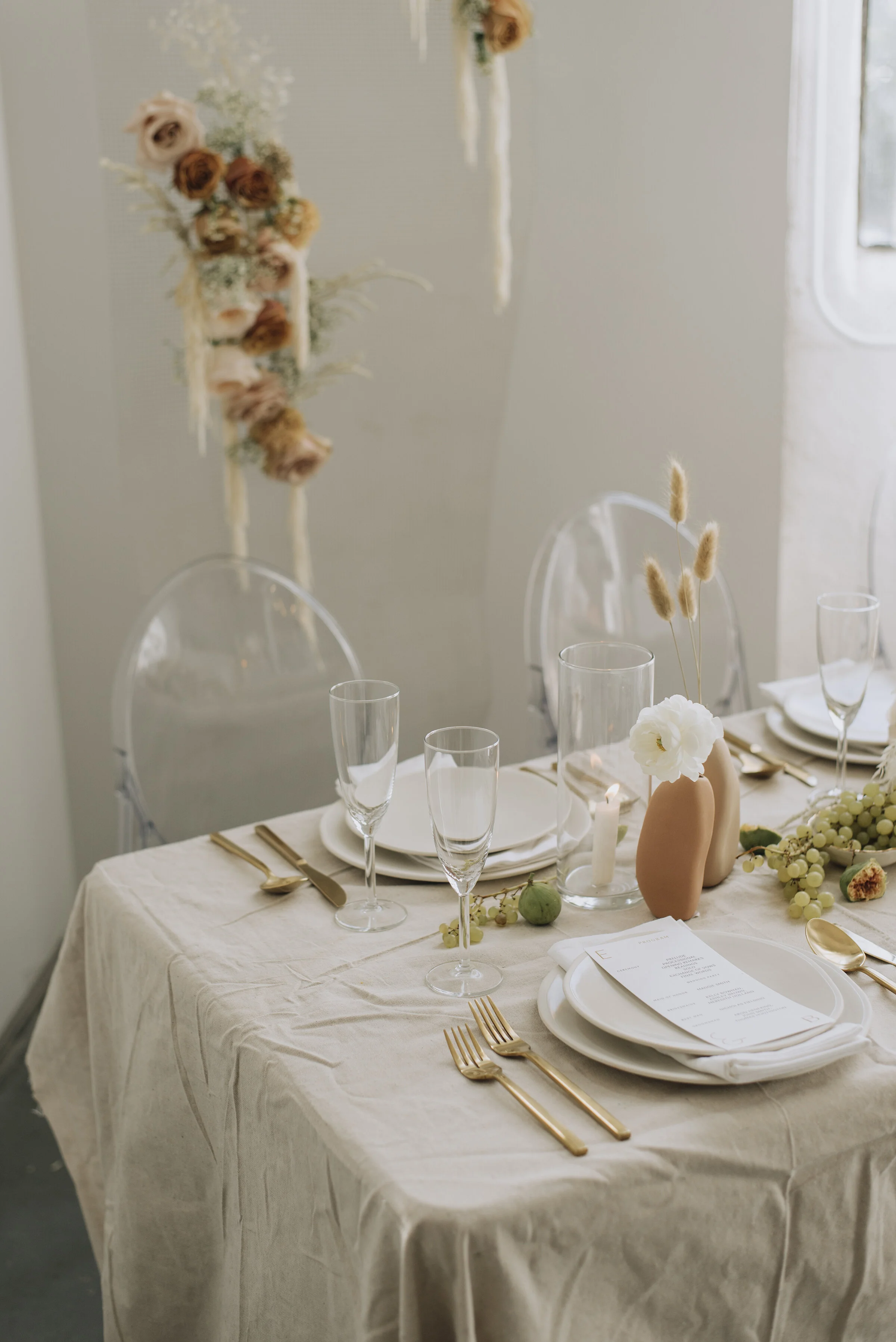 Bringing Back the Flower Crown: Organic & Ethereal Bridal Inspiration Shoot