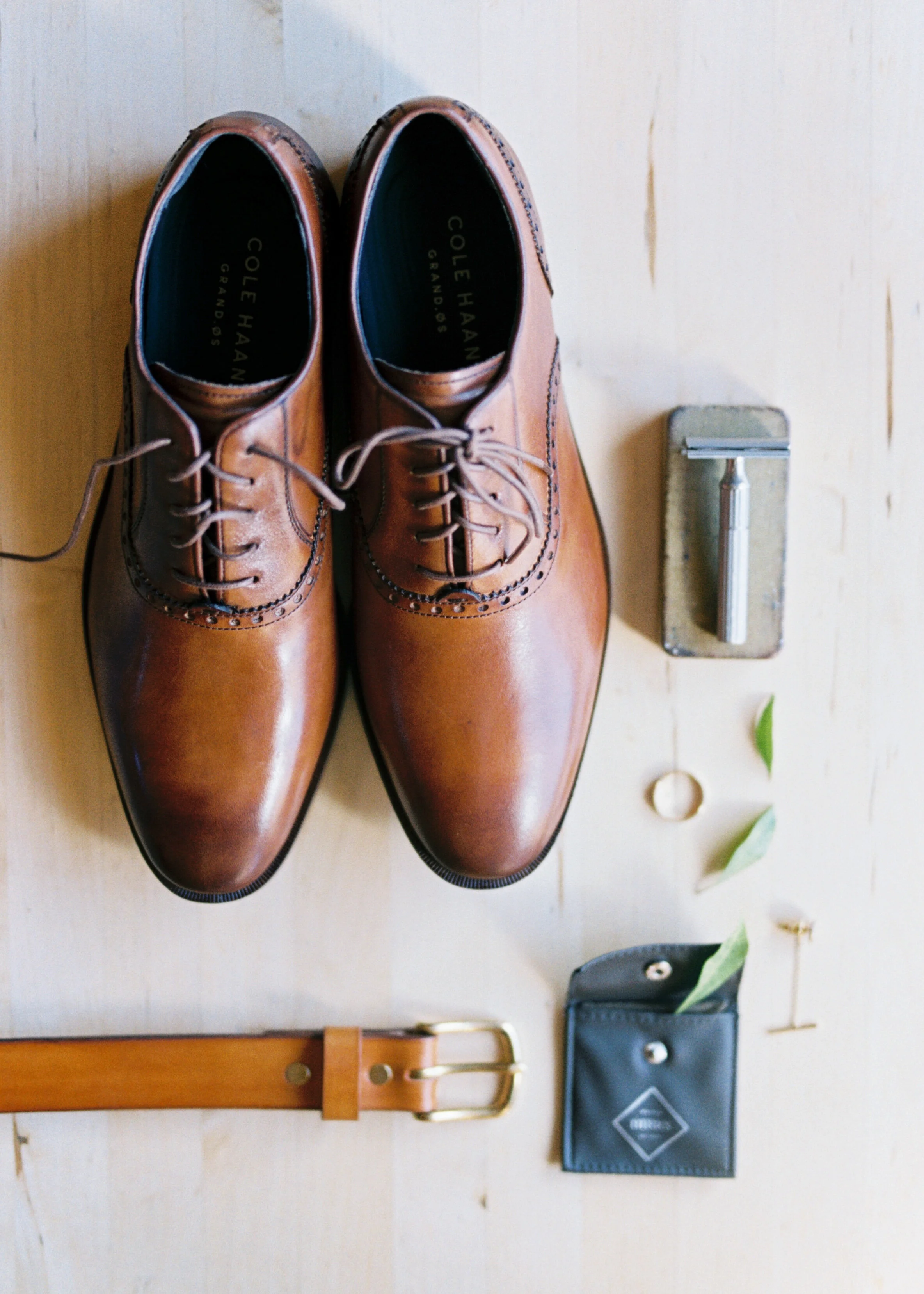 Stunning Elopement Featuring Waterfall Kisses & Helicopter Adventures // Kathryn and Richard - on the Bronte Bride Blog